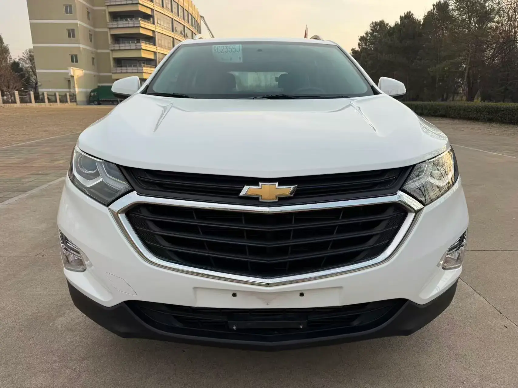 2018 CHEVROLET EQUINOX thumbnail 2