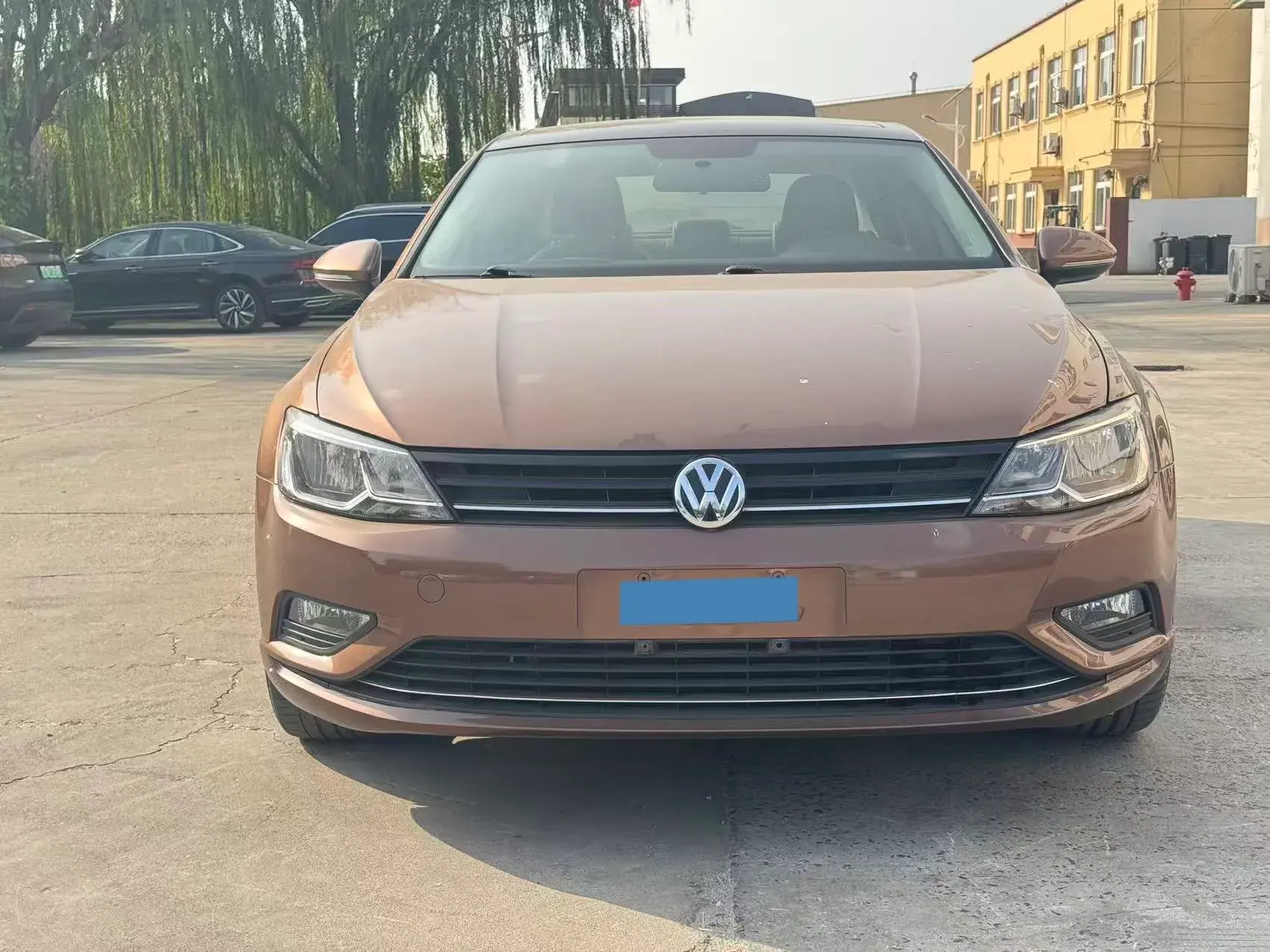 2018 VOLKSWAGEN LAMANDO thumbnail 2