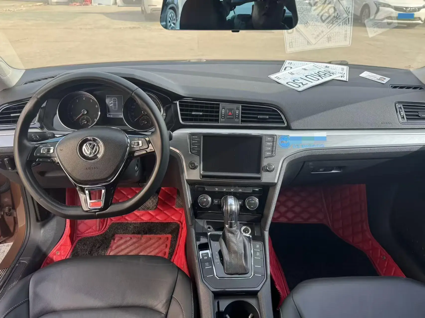 2018 VOLKSWAGEN LAMANDO thumbnail 4