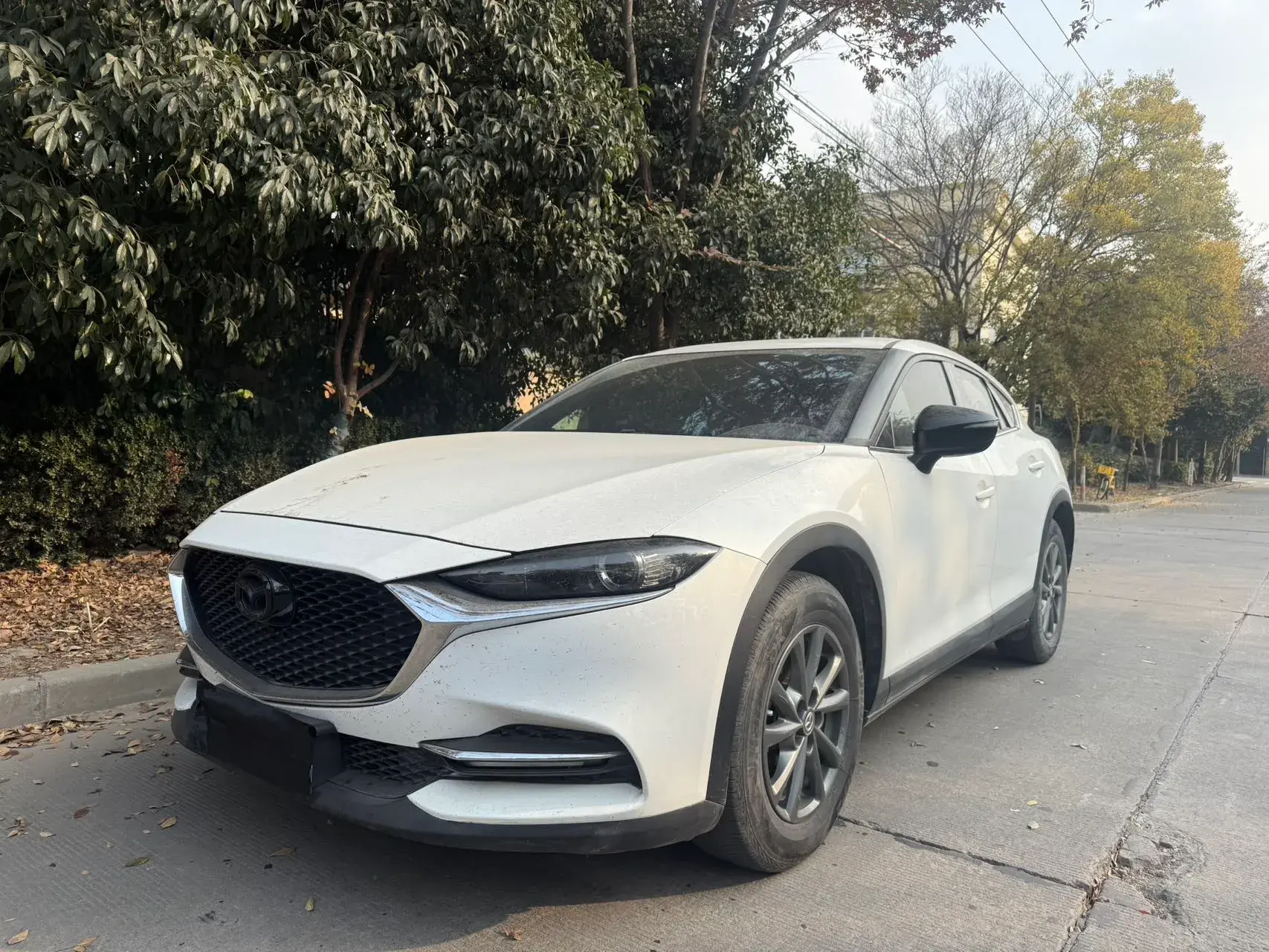2020 MAZDA CX-4 view 1