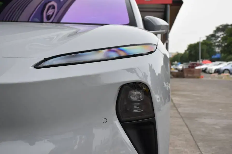 2024 NIO ET5T thumbnail 4