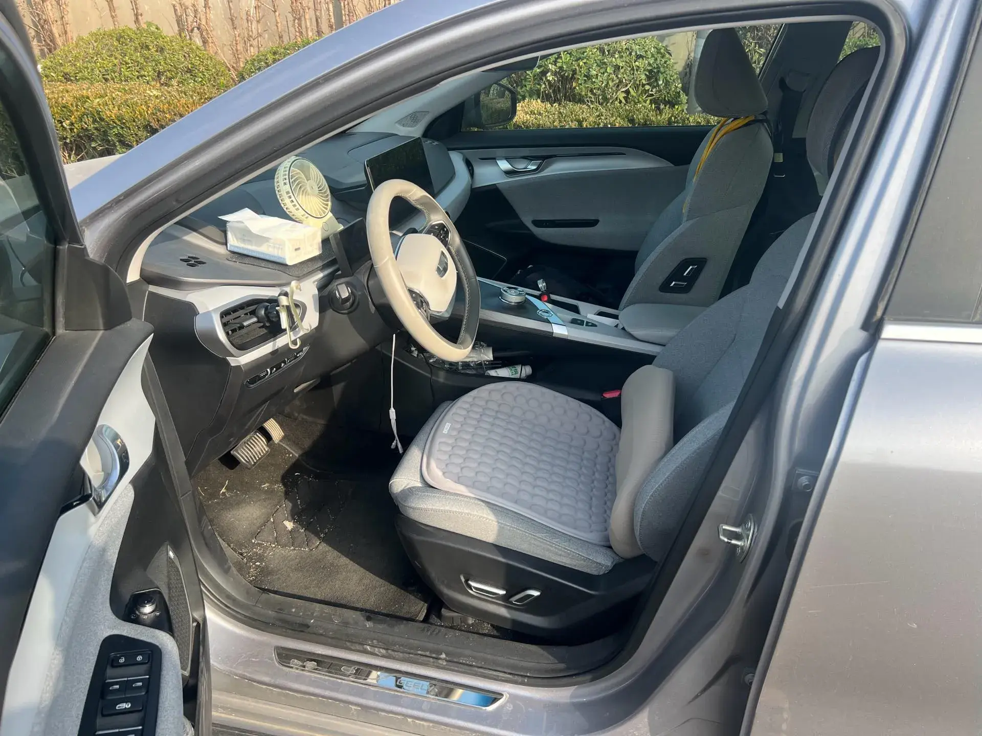 2019 GEOMETRY A thumbnail 4