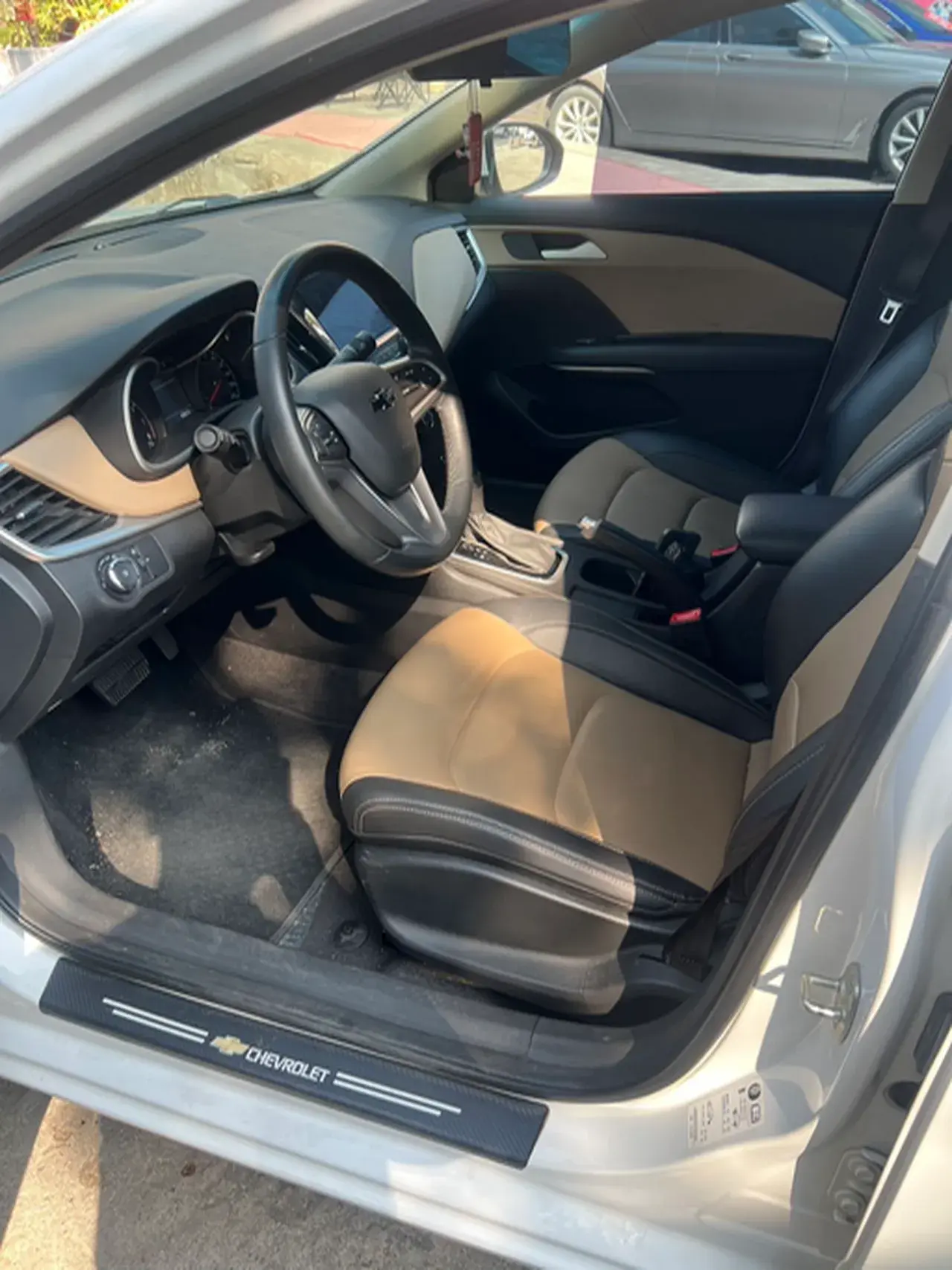 2022 CHEVROLET MONZA thumbnail 3