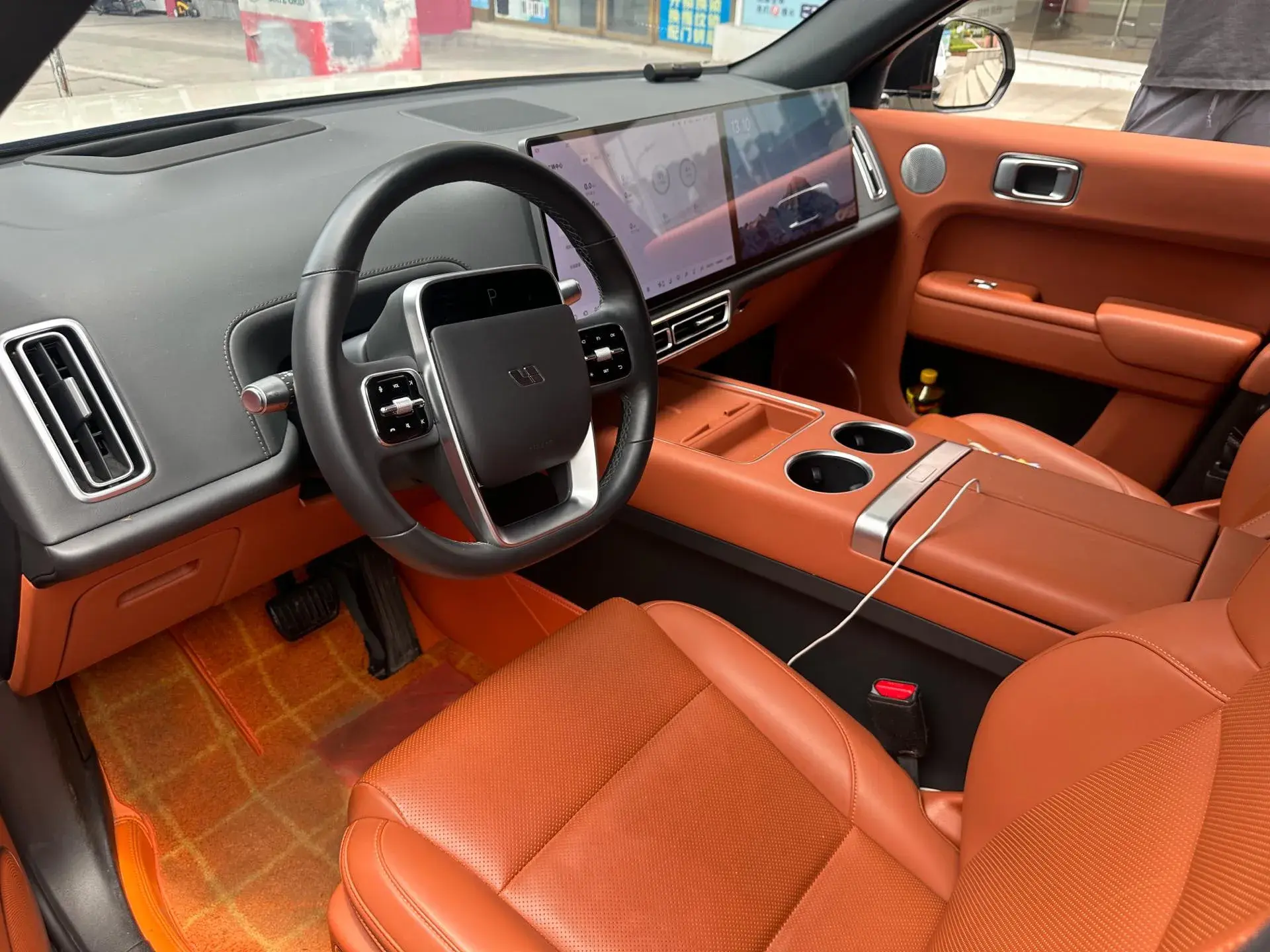 2023 LI L7 thumbnail 3