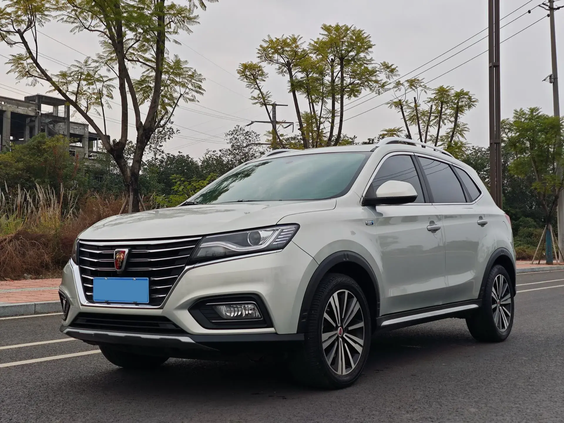 2020 ROEWE RX5 view 1
