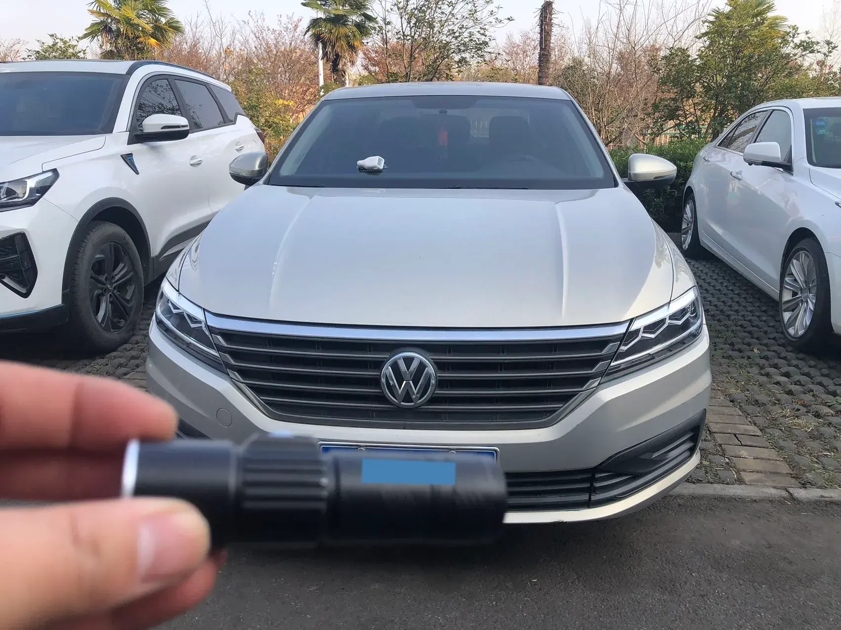 2019 VOLKSWAGEN LAVIDA thumbnail 2