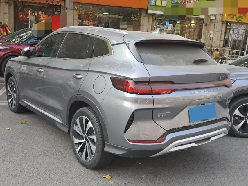 2024 BYD SONG thumbnail 4