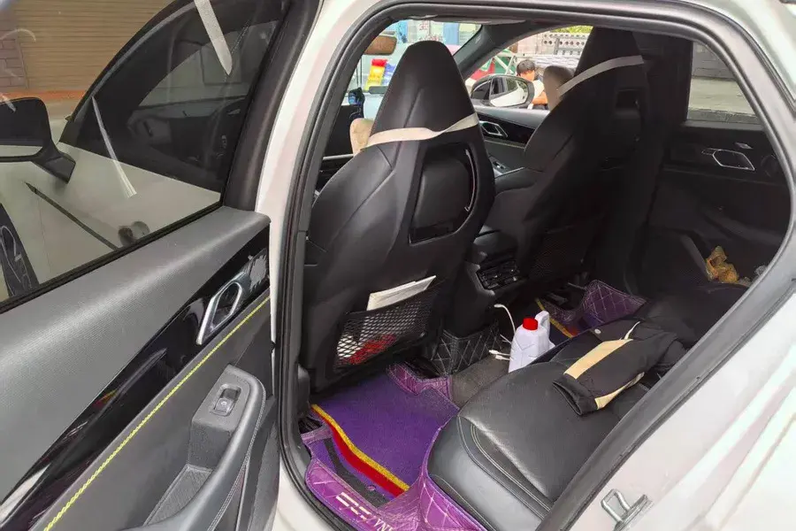 2023 LYNK&CO 03 thumbnail 4