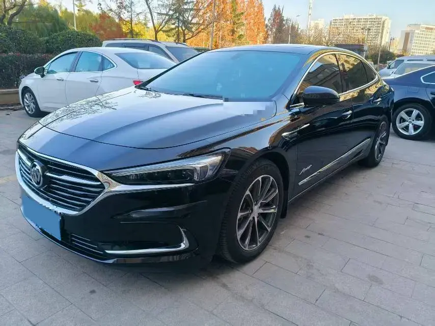 2022 Buick Larcosse 2.0T 237HP L4 9AT