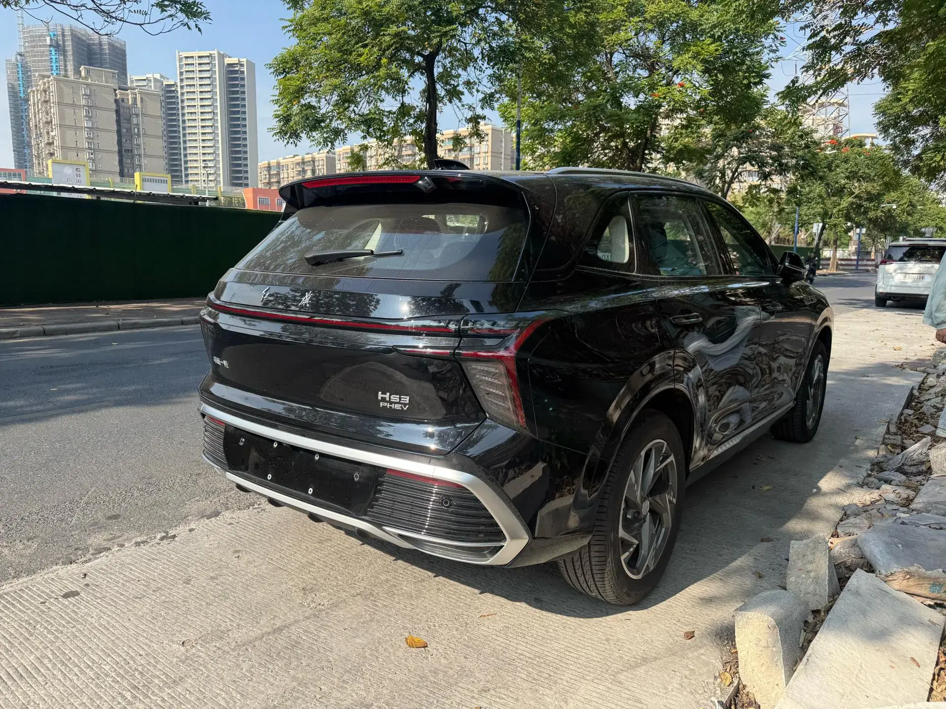 2025 HONGQI HS3 thumbnail 4