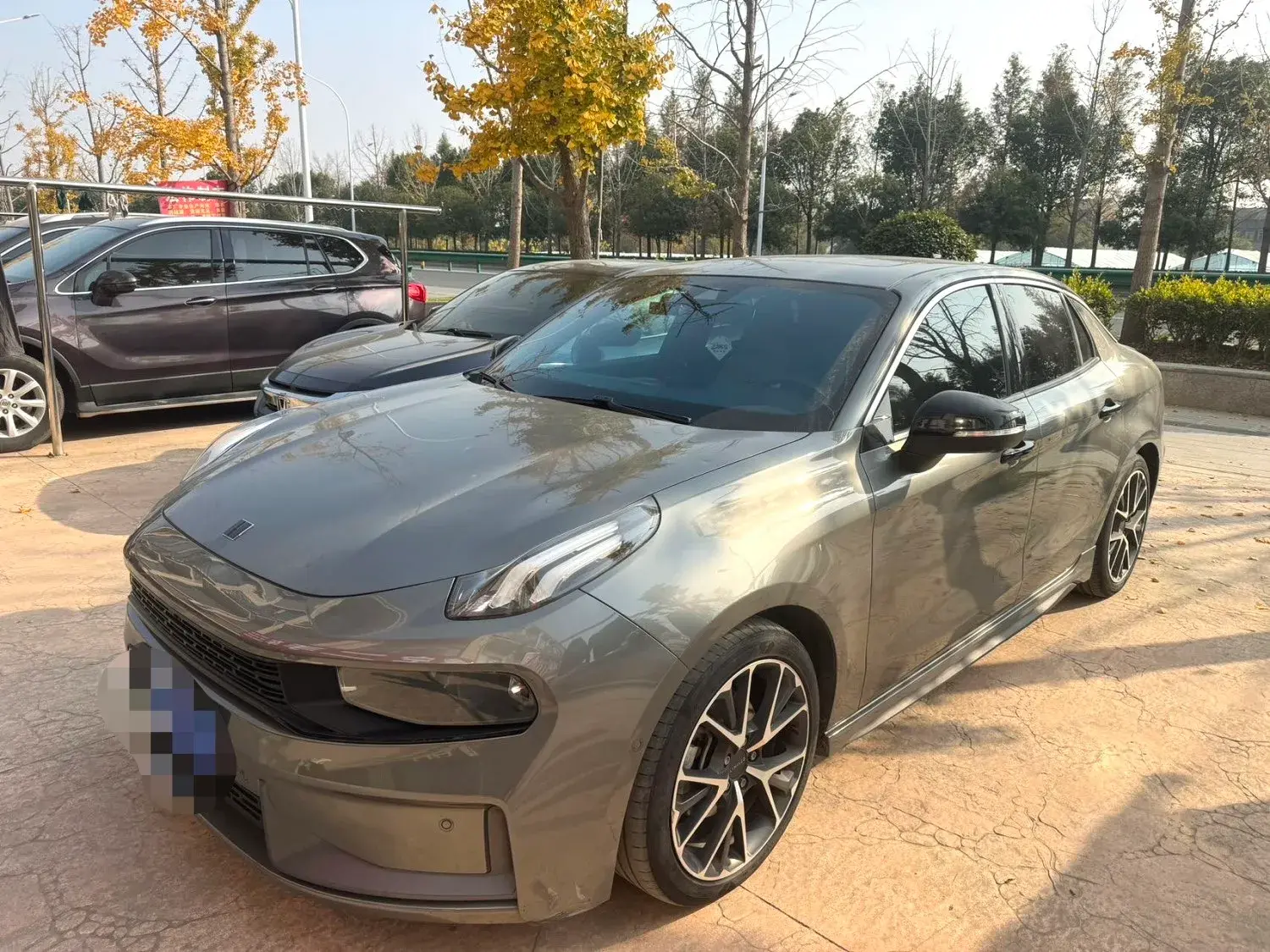 2022 LYNK&CO 03 view 1