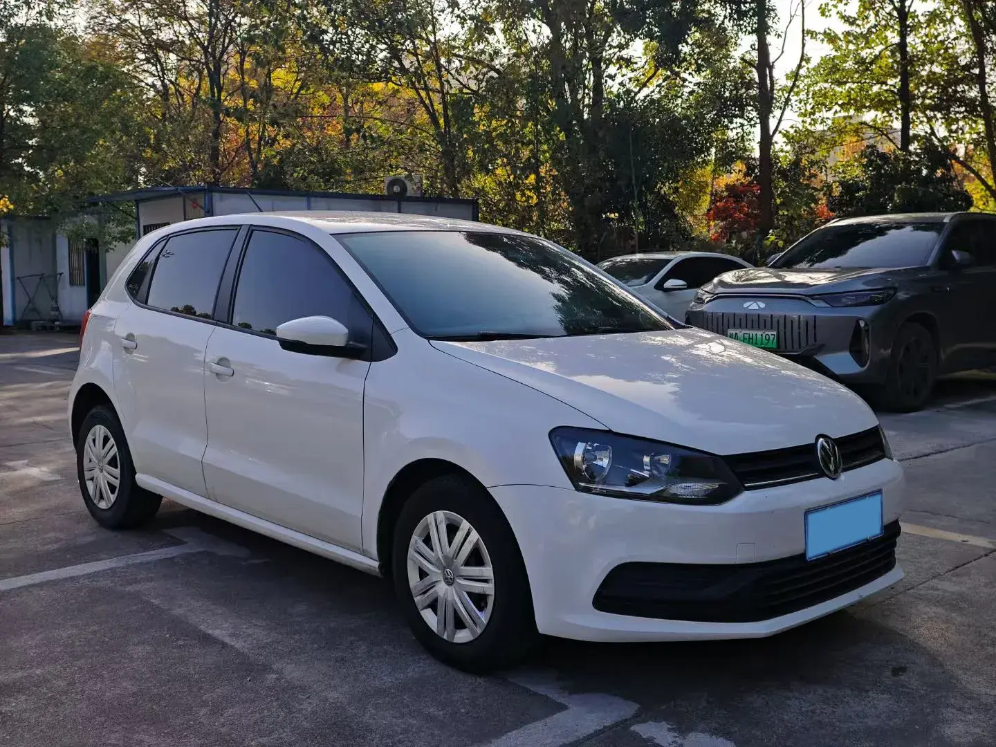 2018 VOLKSWAGEN POLO thumbnail 3