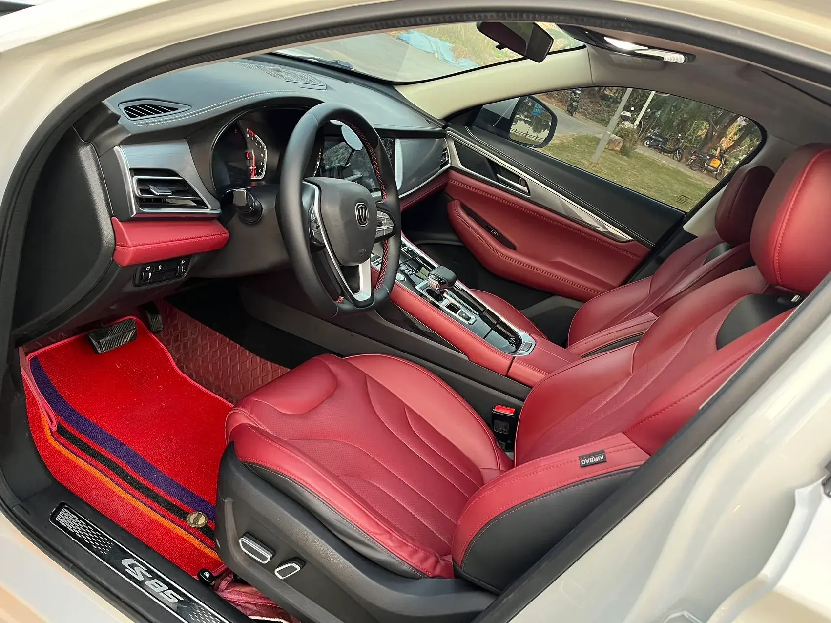 2021 CHANGAN CS85 thumbnail 4