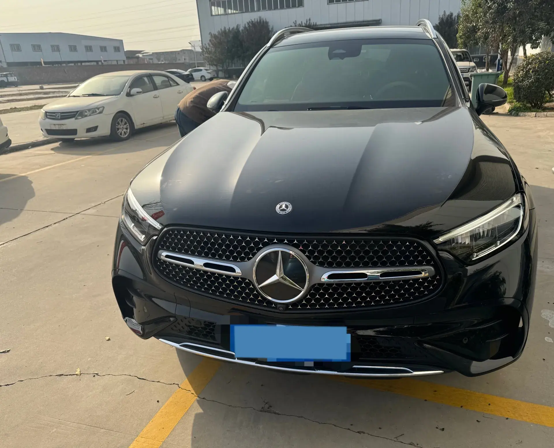 2024 MERCEDES-BENZ GLC thumbnail 2