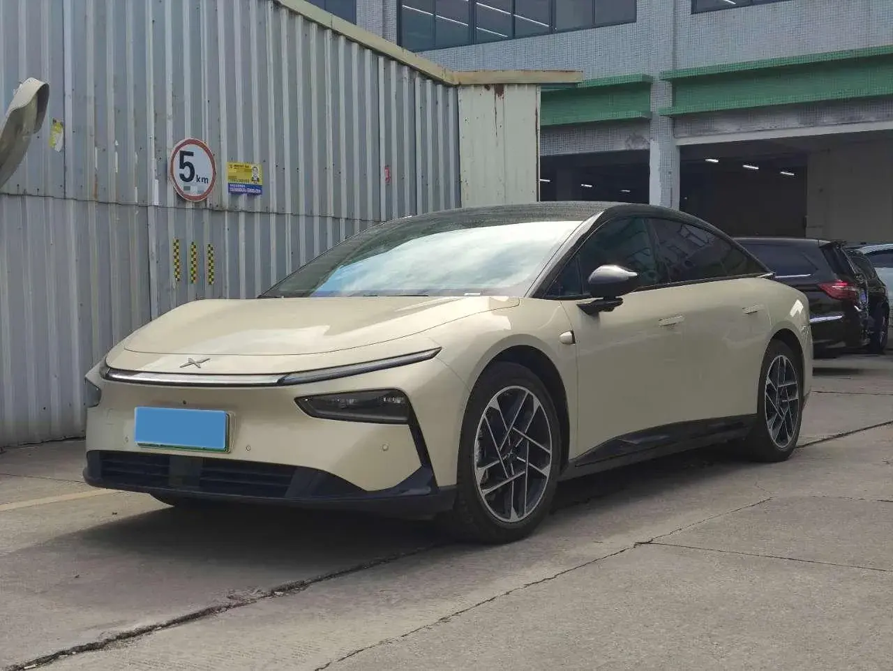 2024 XPENG P7+ view 1