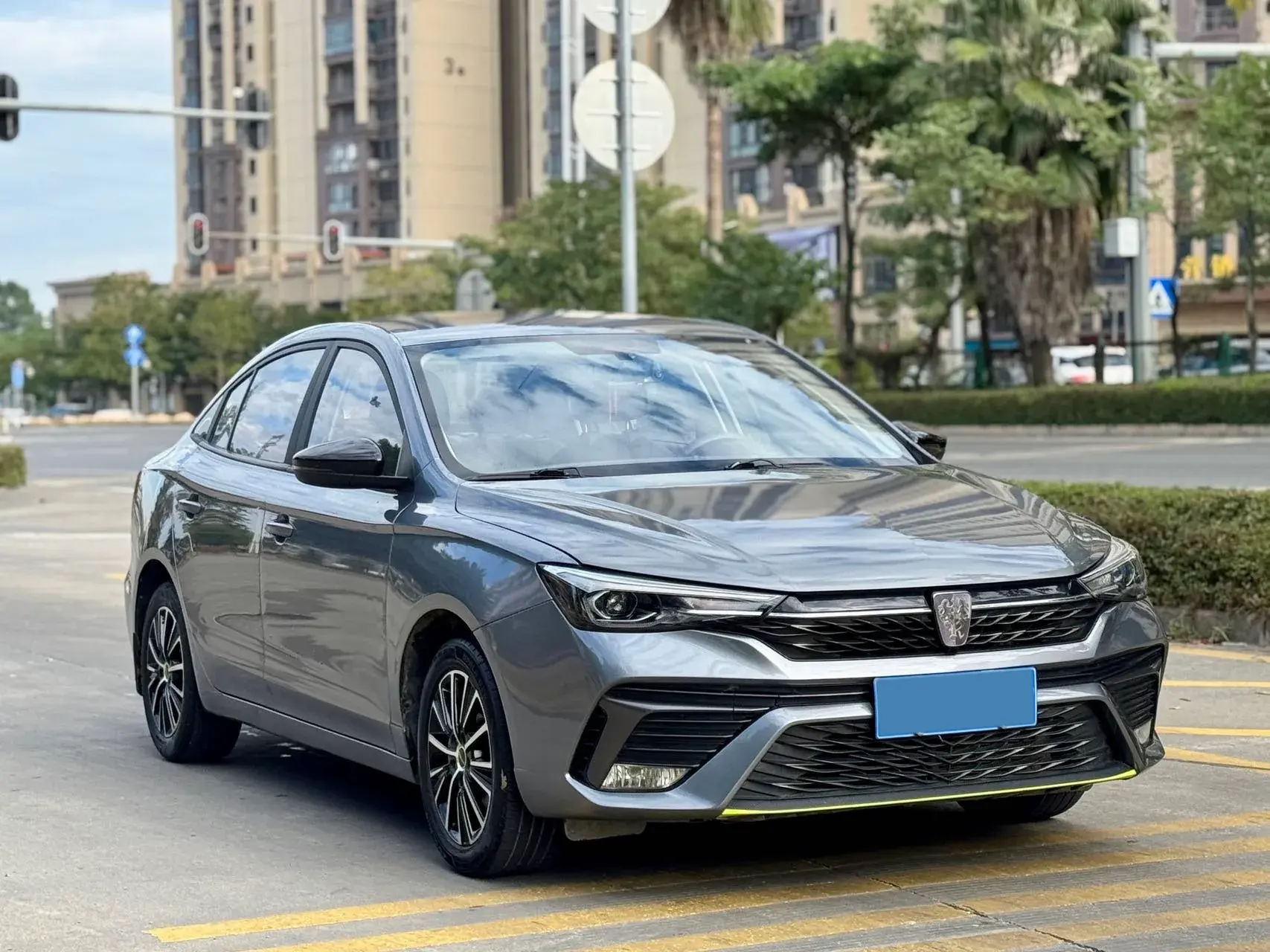 2021 ROEWE I5 thumbnail 3