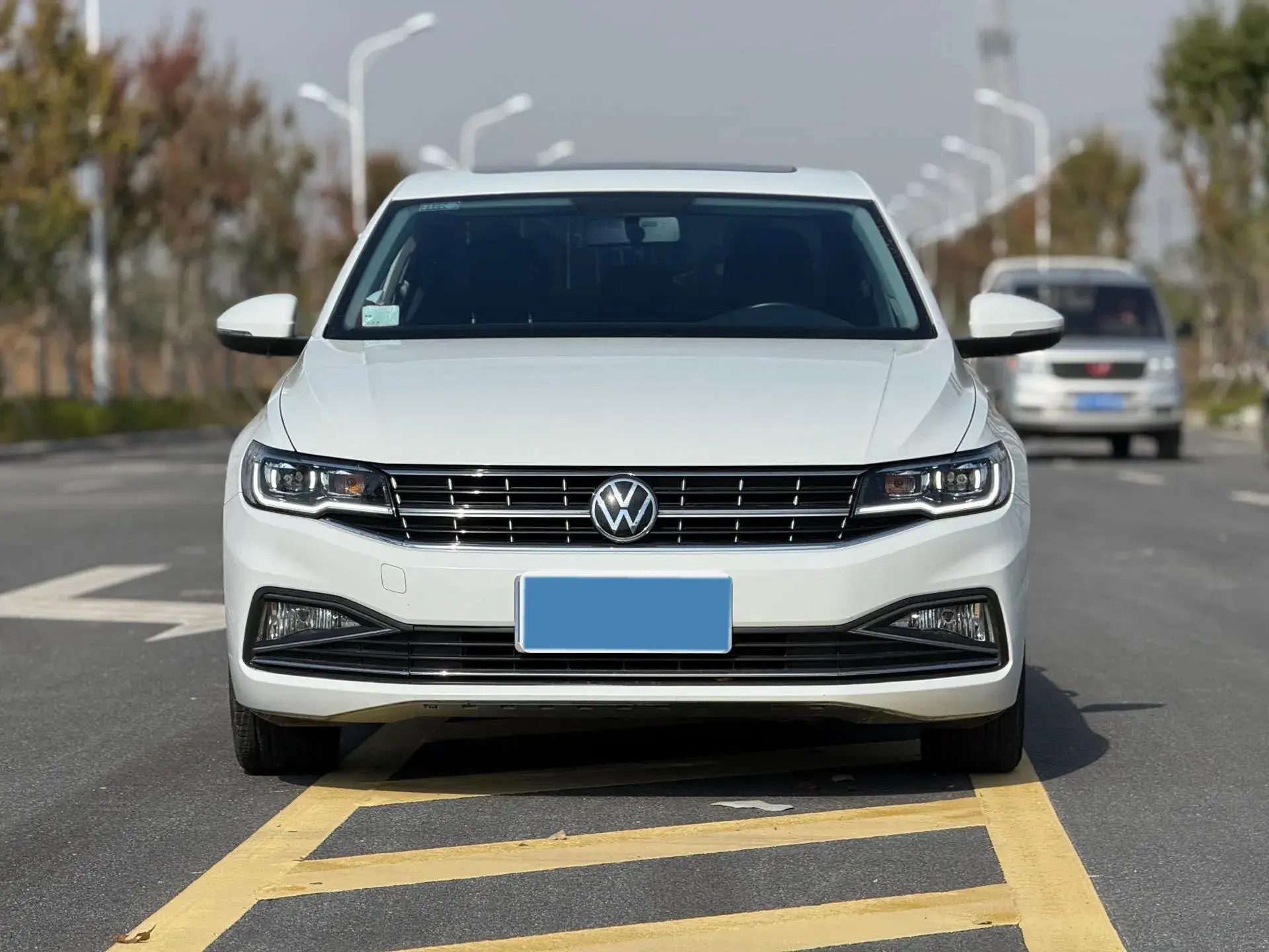 2021 VOLKSWAGEN BORA thumbnail 2