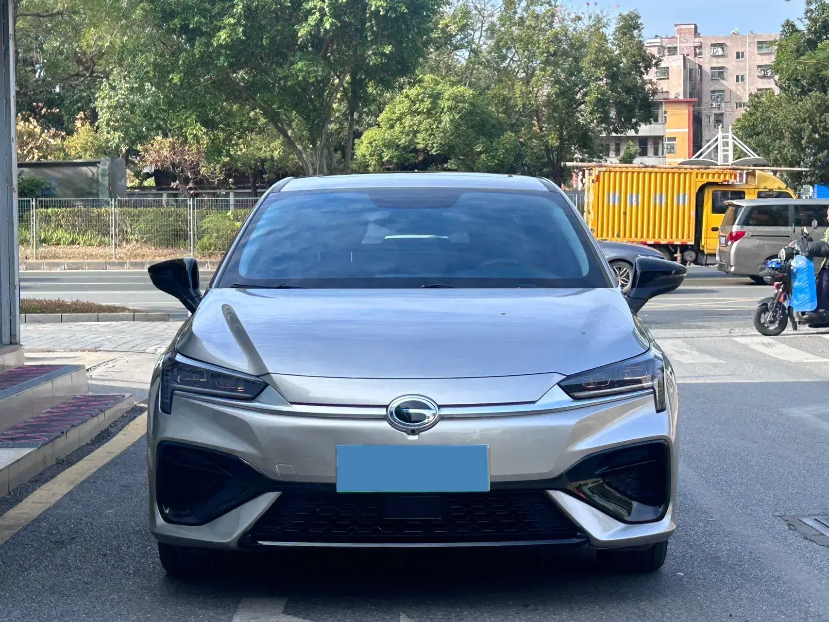 2023 AION S thumbnail 2