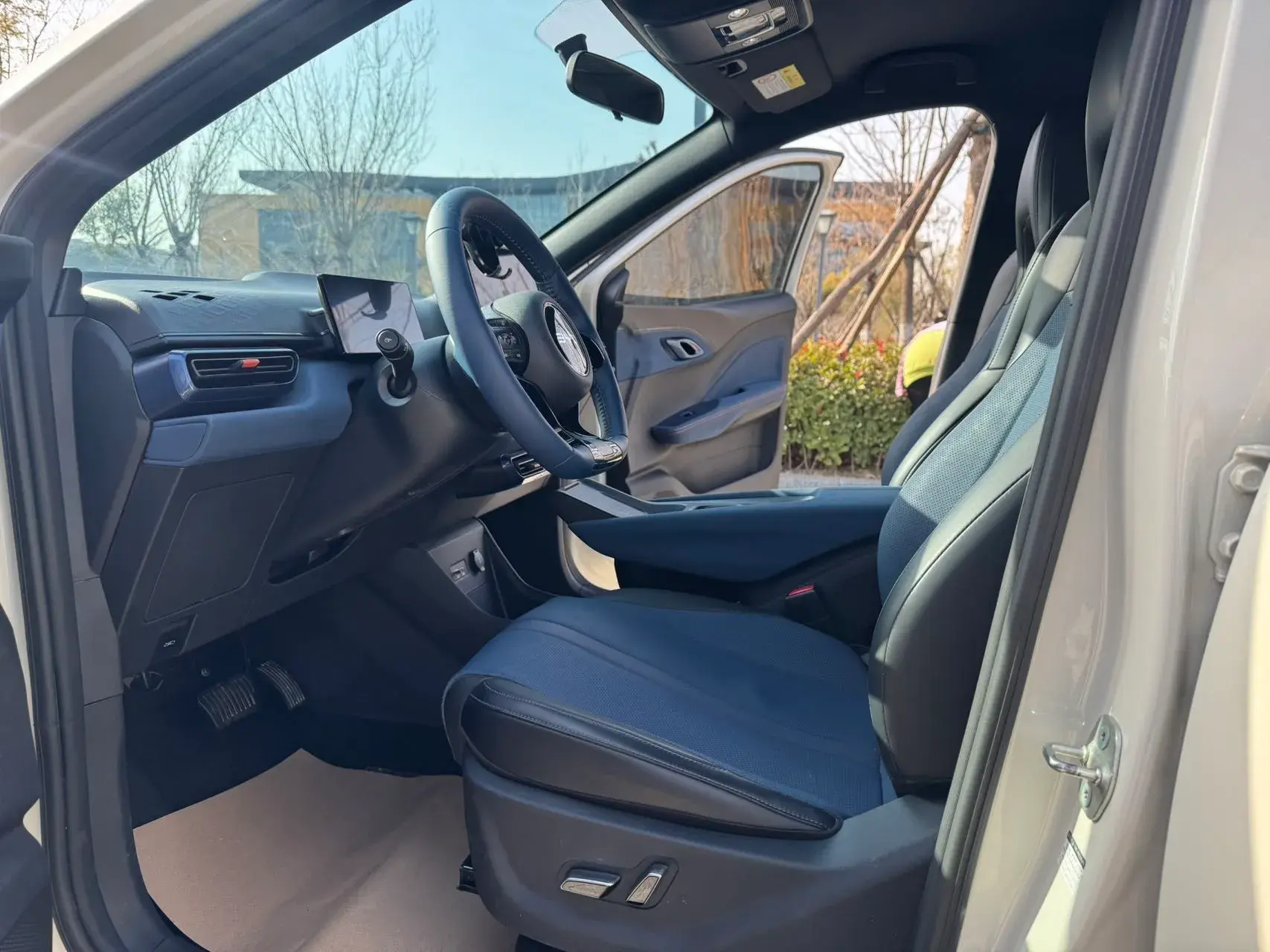 2025 BYD SEAGULL thumbnail 4