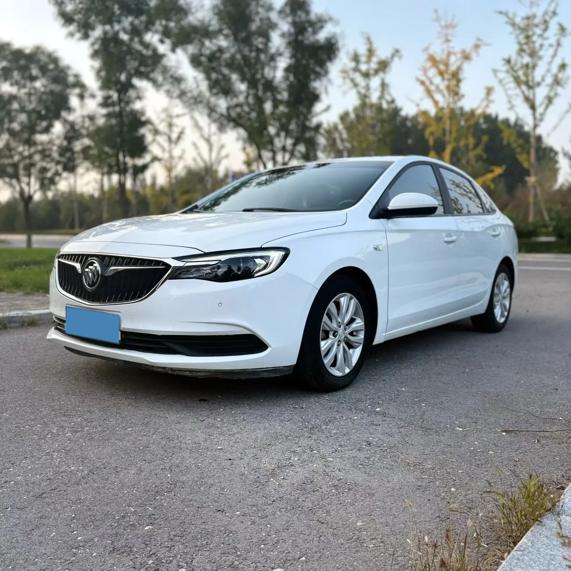 2020 BUICK REGAL view 1