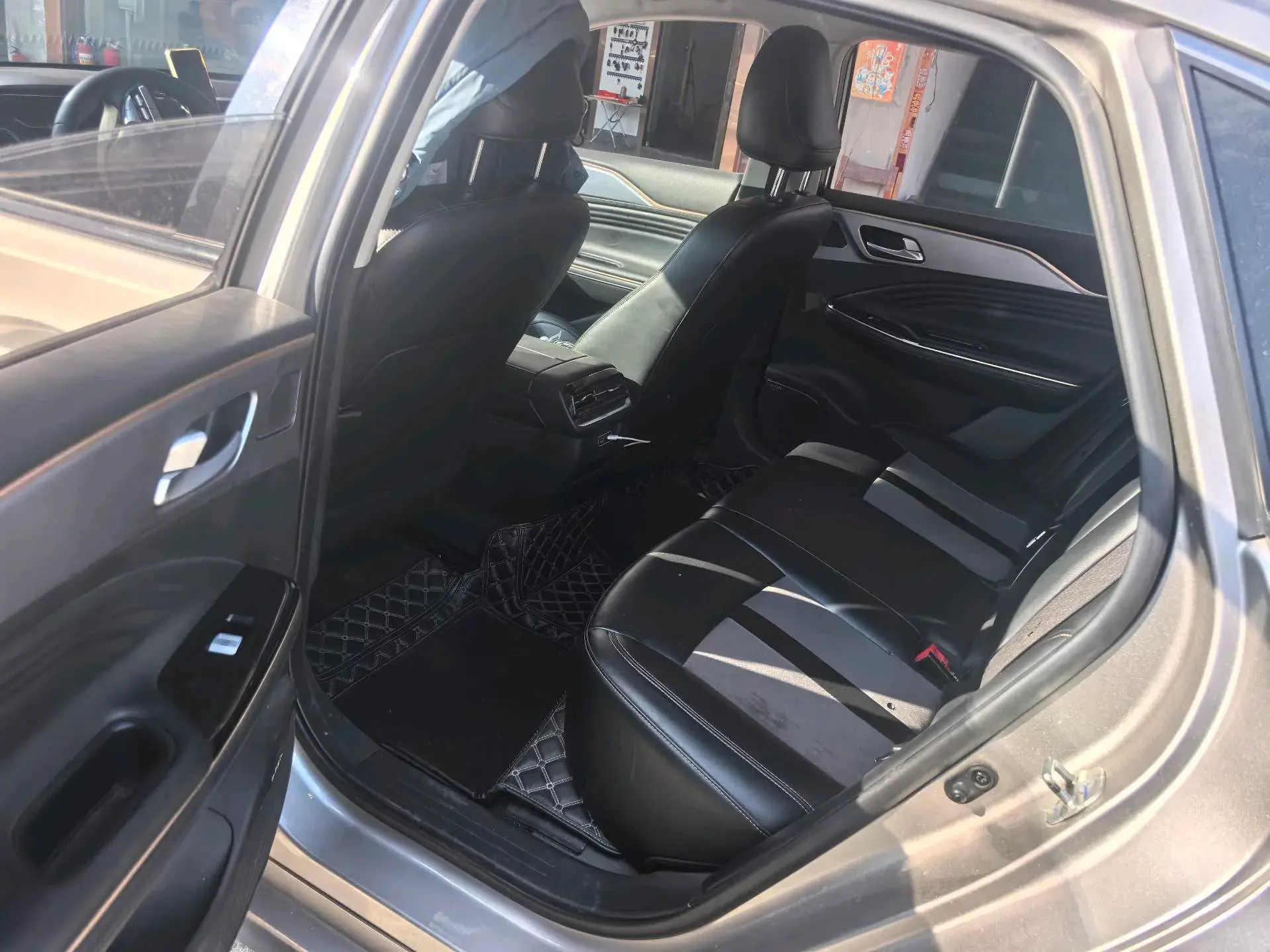 2022 AION S thumbnail 4