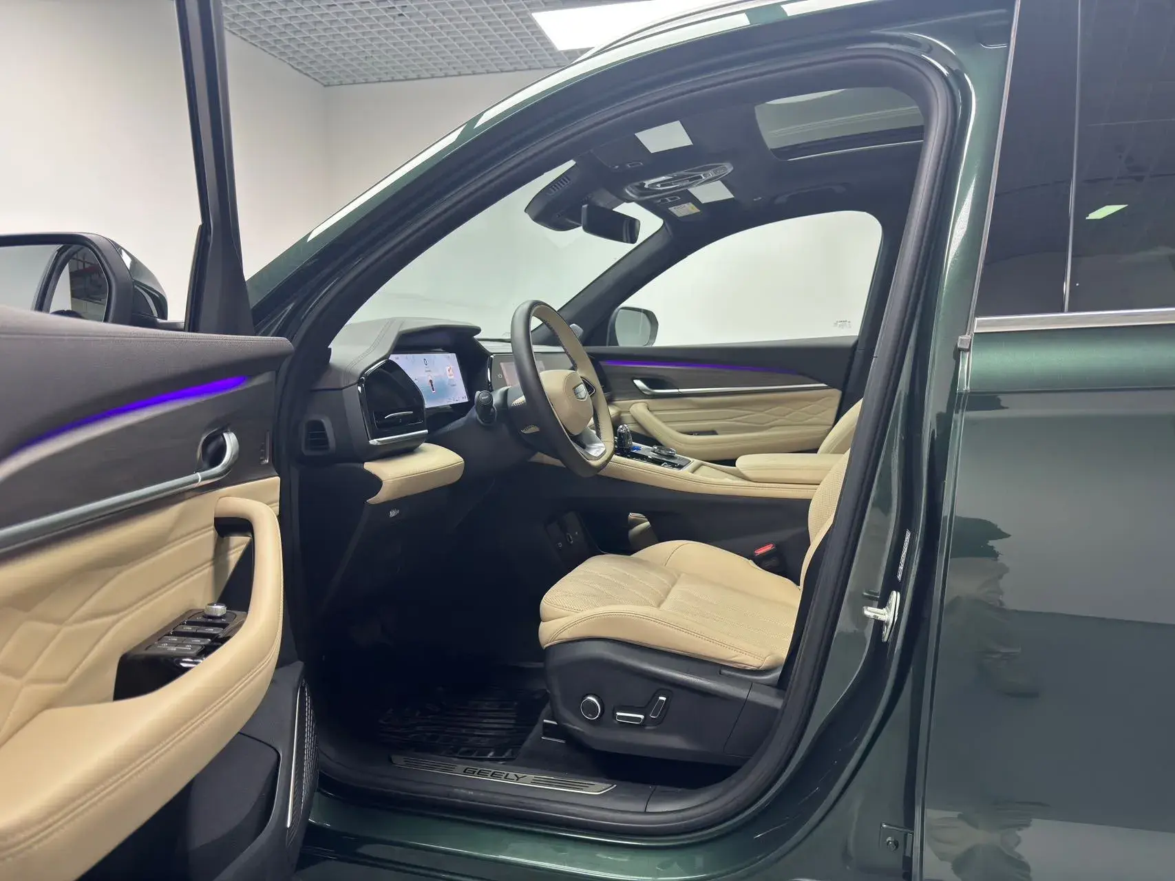 2021 GEELY MONJARO thumbnail 2