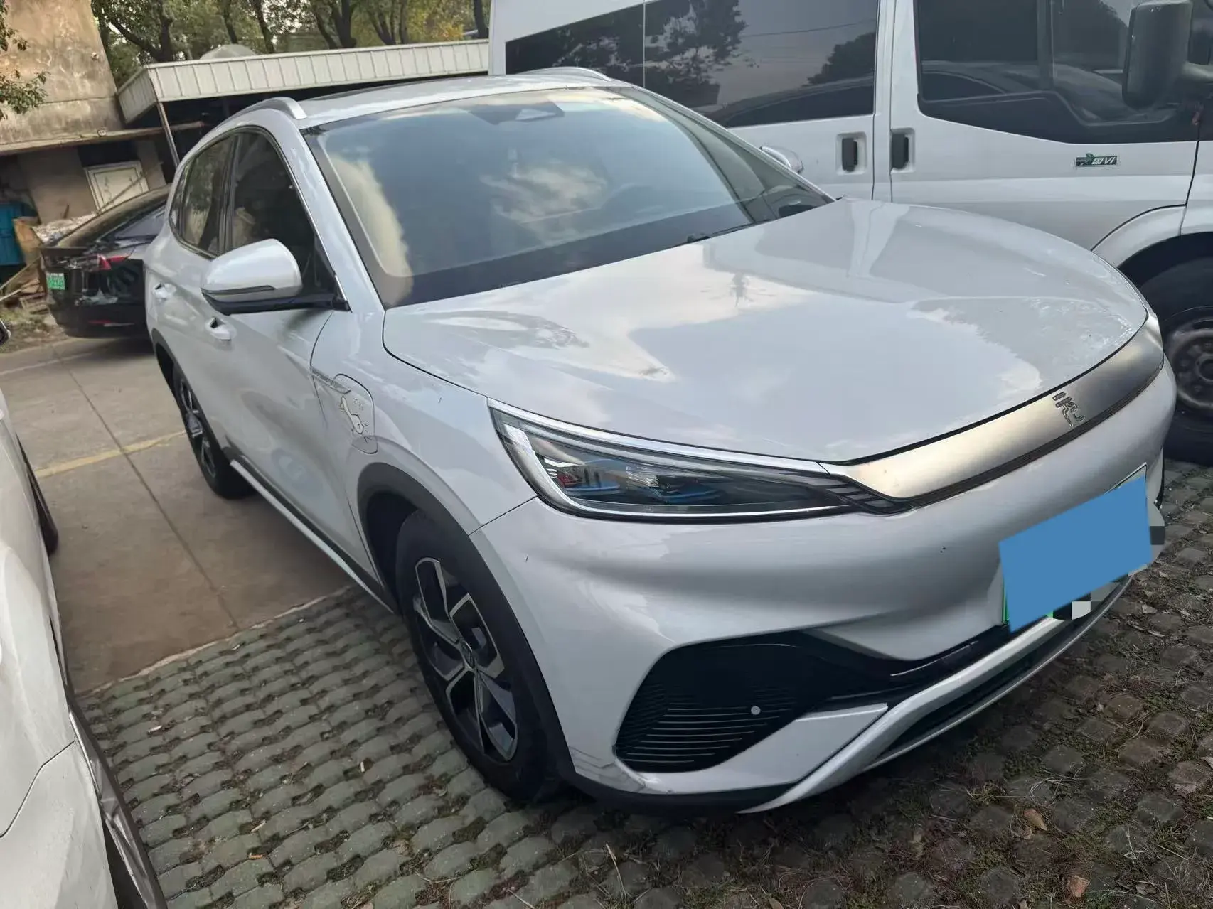 2023 BYD YUAN thumbnail 2