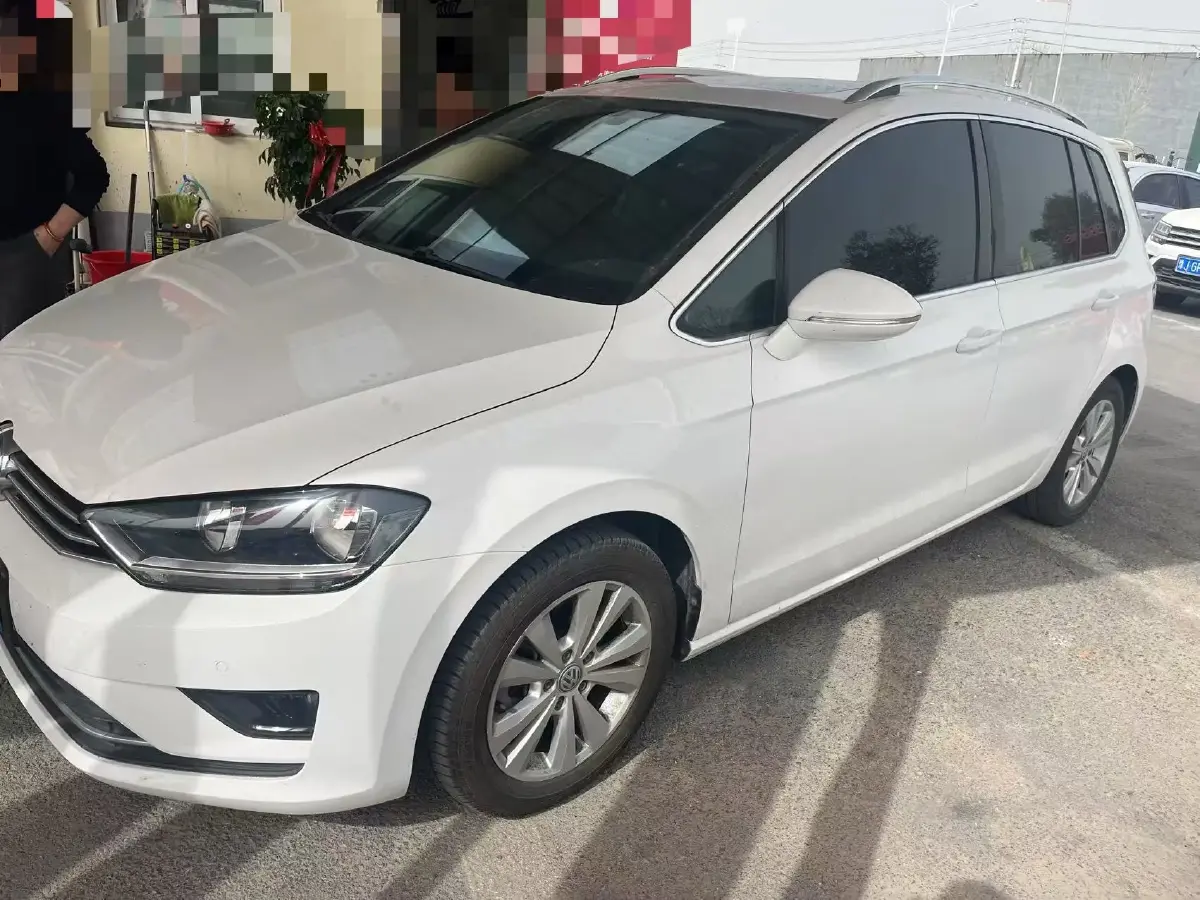 2018 Volkswagen Golf Sportsvan 1.4T 131HP L4 7DCT