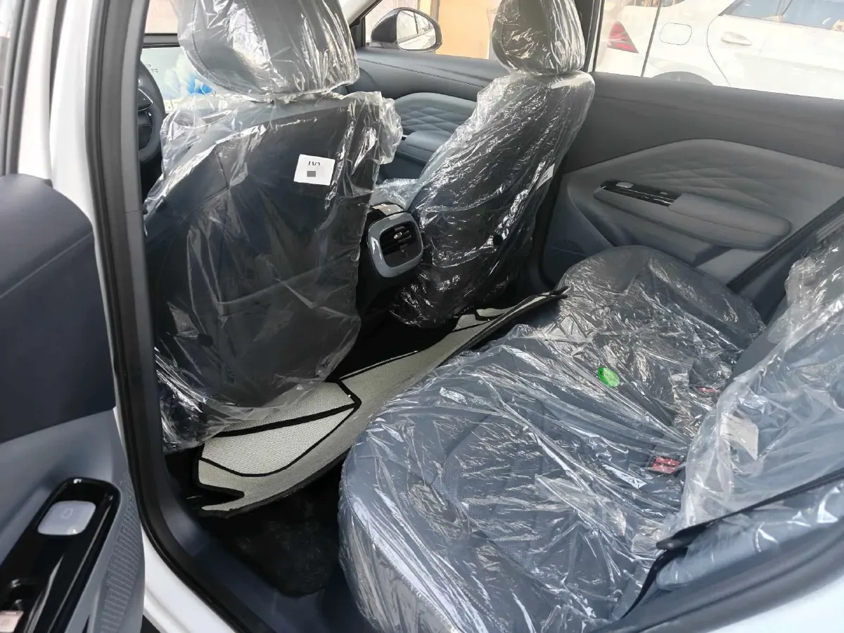 2025 ARCFOX T1 BEV,autocango,china used car exporter,china ev exporter,chinese used car exporter,chinese used ev exporter