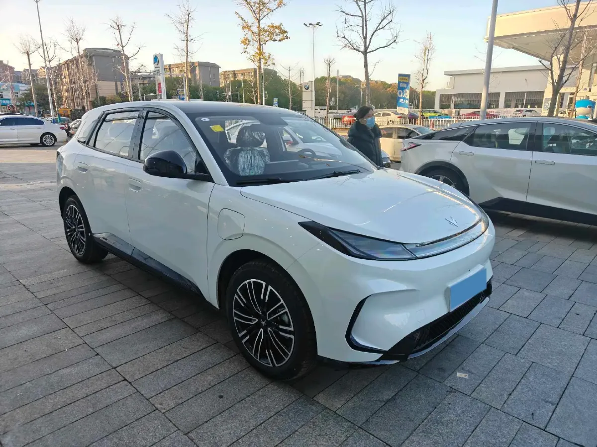 2025 ARCFOX T1 BEV,autocango,china used car exporter,china ev exporter,chinese used car exporter,chinese used ev exporter