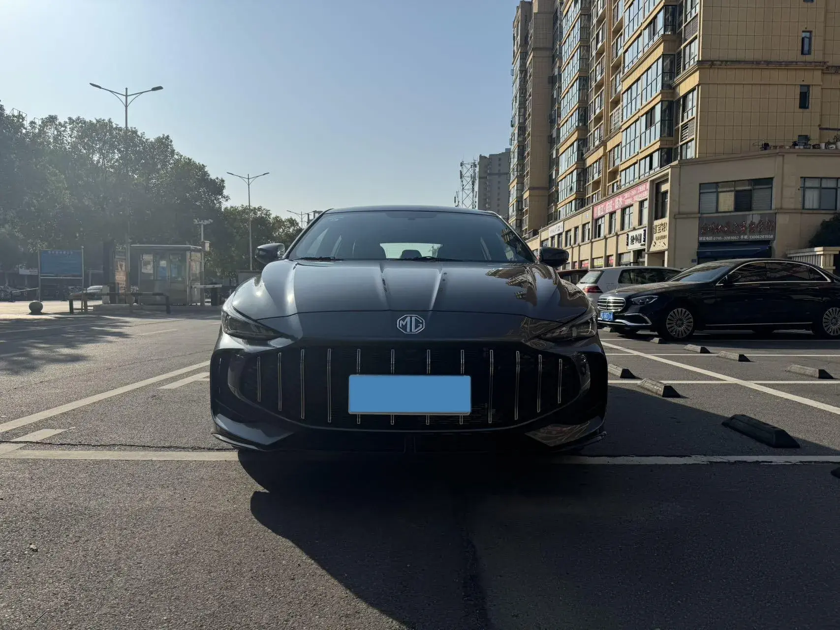 2025 MG 5 thumbnail 3