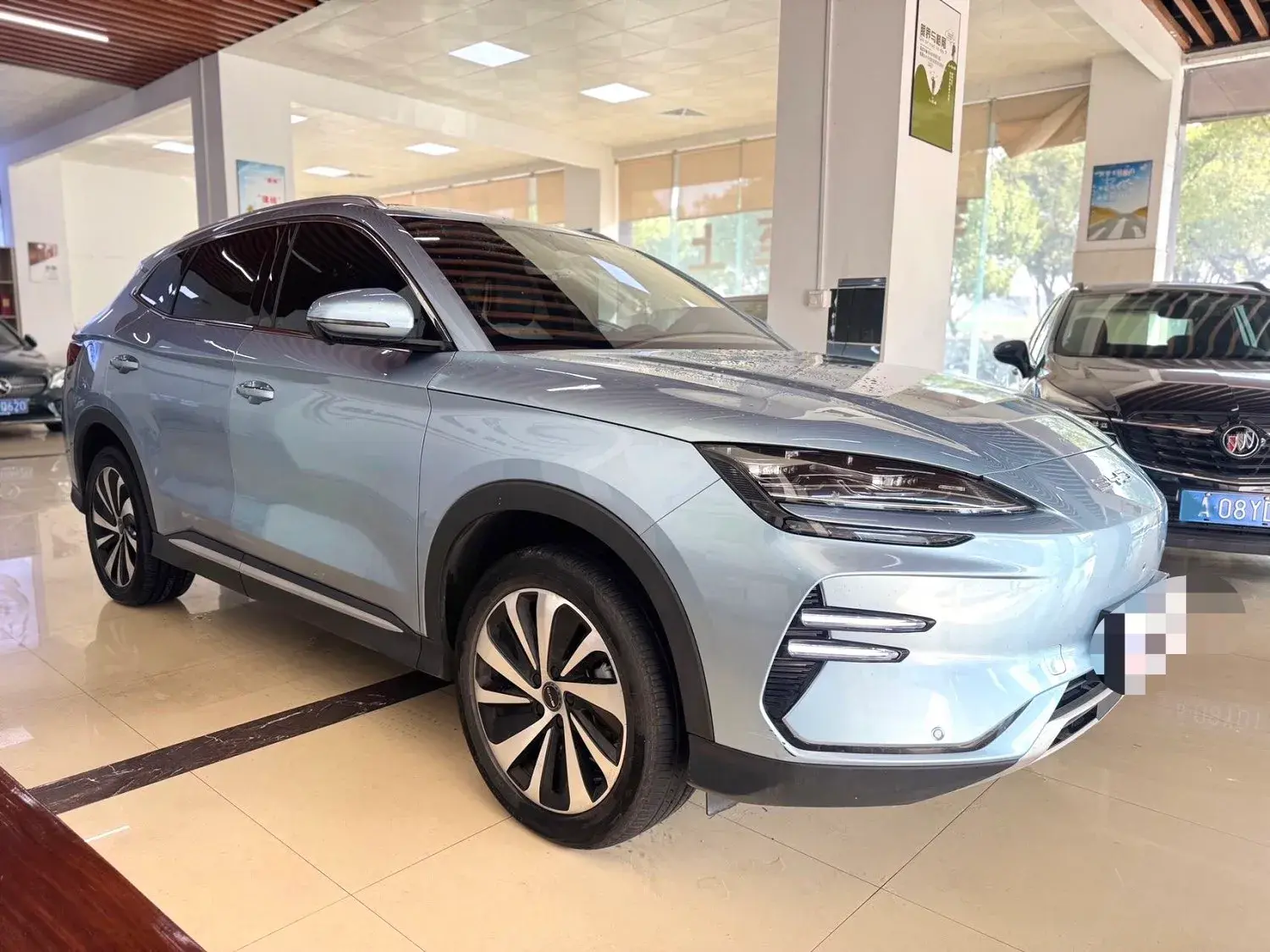 2024 BYD SONG thumbnail 3