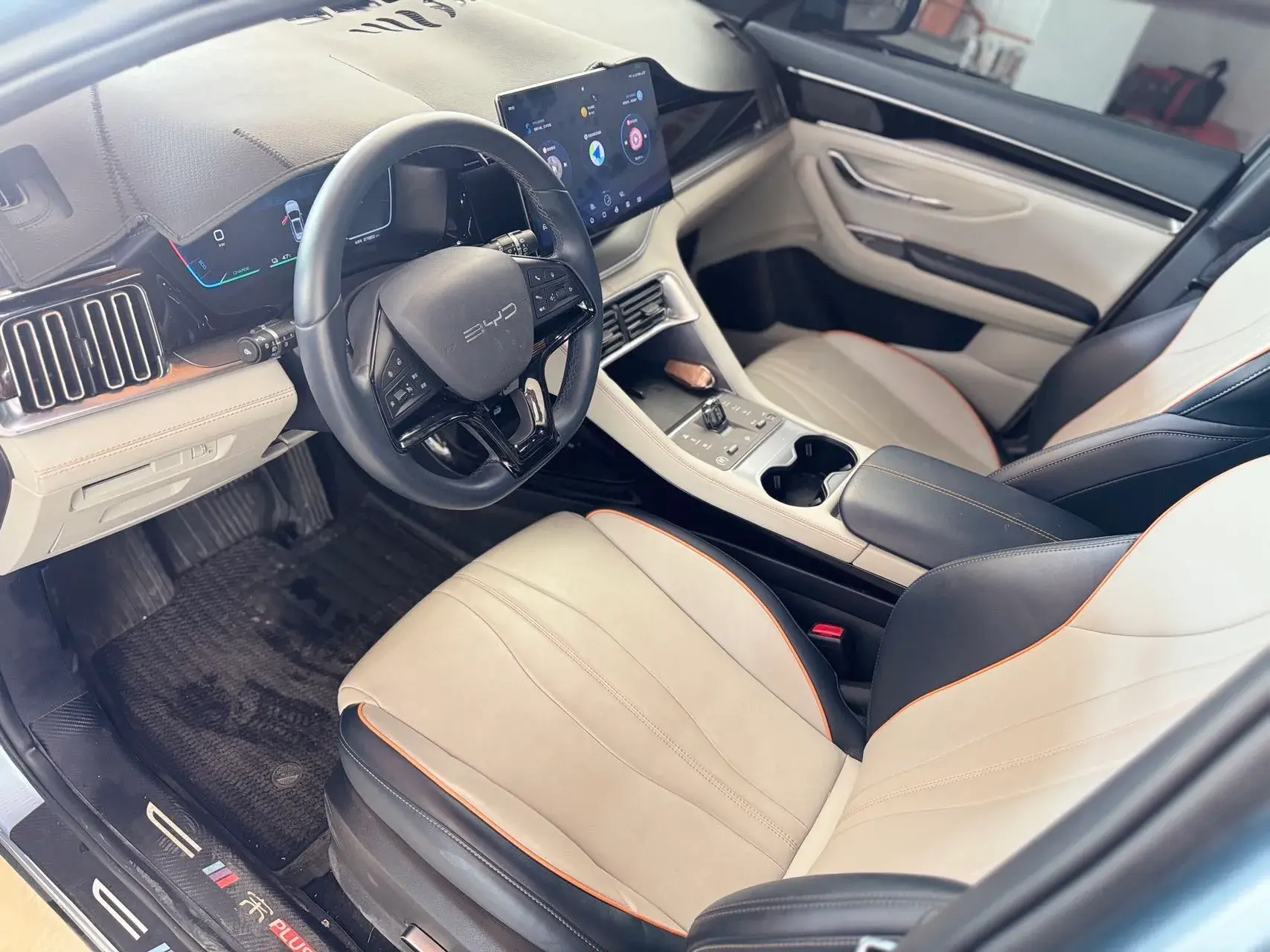 2024 BYD SONG thumbnail 4