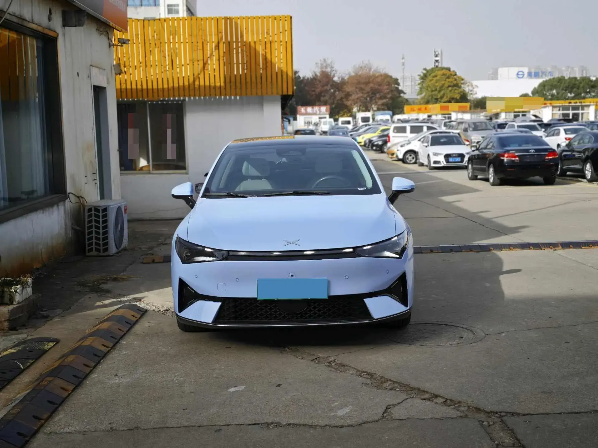 2021 XPENG P5 thumbnail 2