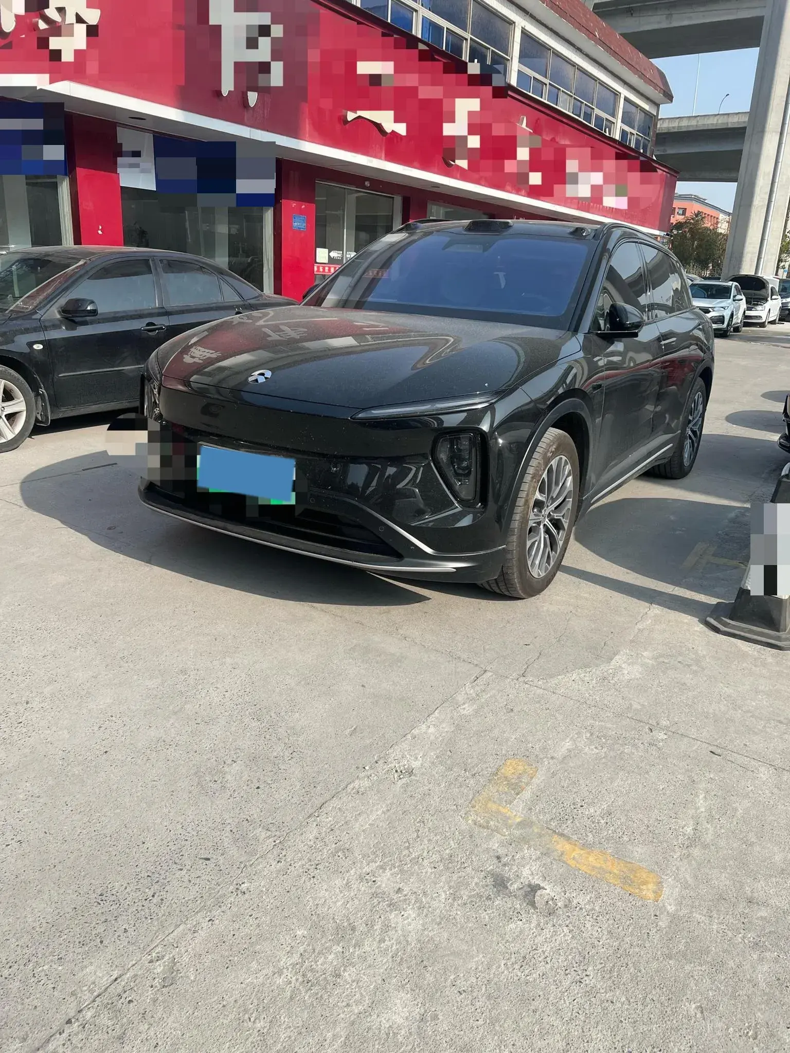 2024 NIO ES6 view 1