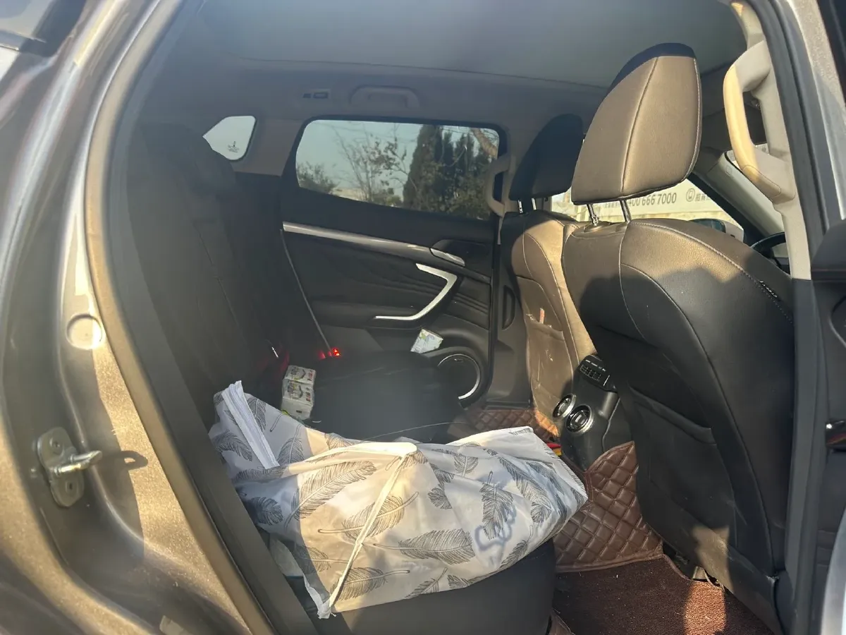 2017 Zotye T700 2.0T 190HP L4 8AT,autocango,china used car exporter,china ev exporter,chinese used car exporter,chinese used ev exporter