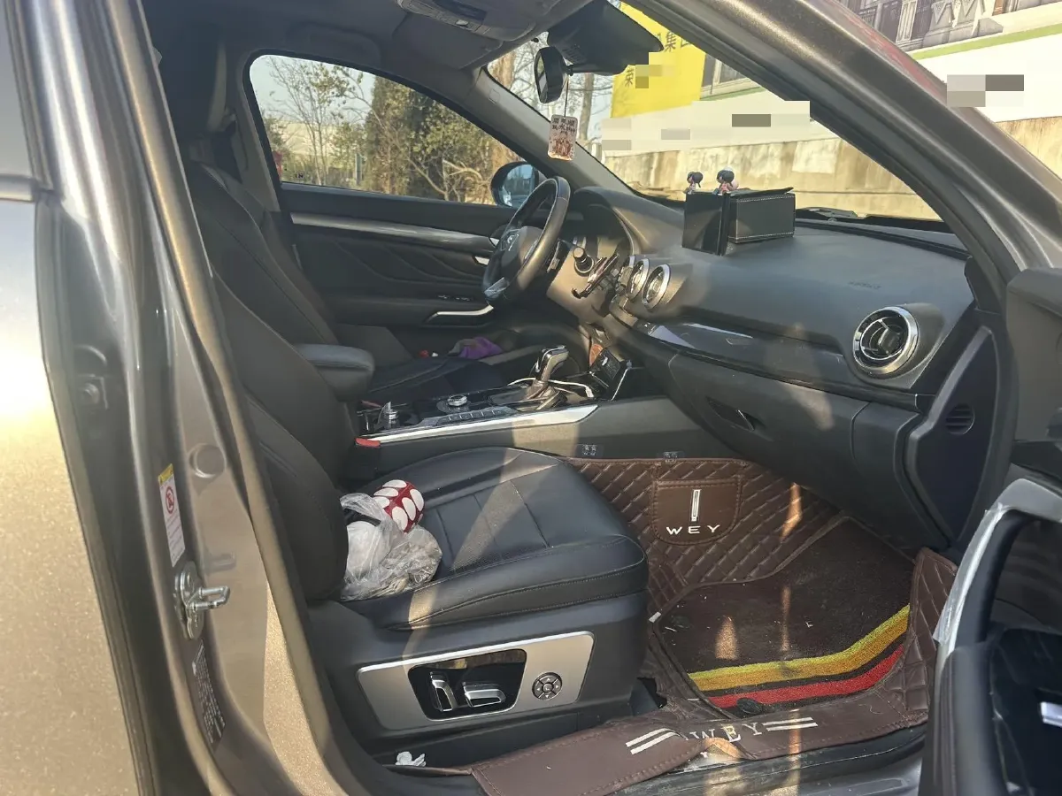 2017 Zotye T700 2.0T 190HP L4 8AT,autocango,china used car exporter,china ev exporter,chinese used car exporter,chinese used ev exporter