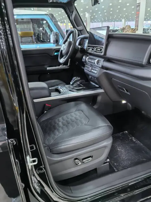 2025 212 212 thumbnail 4