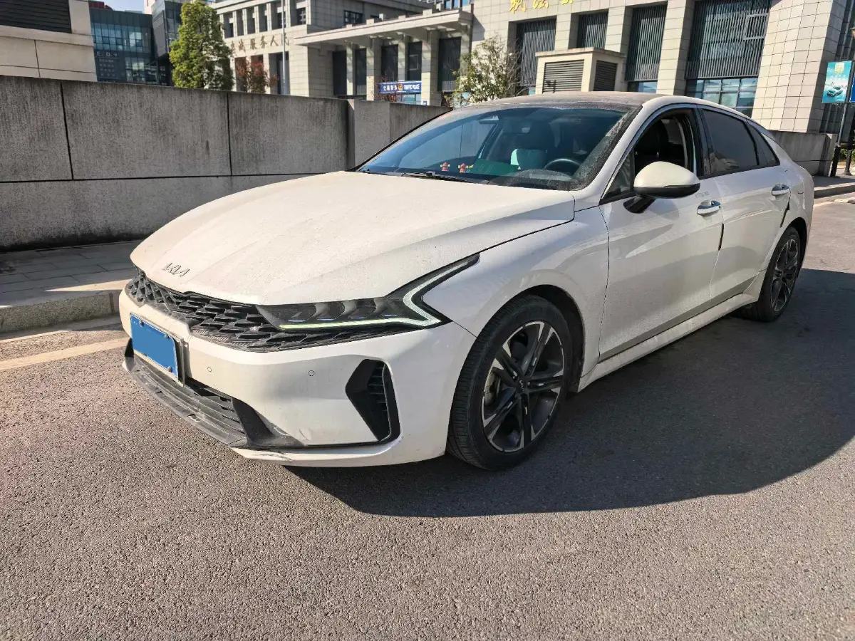 2020 Kia K5 1.5T 170HP L4 7DCT
