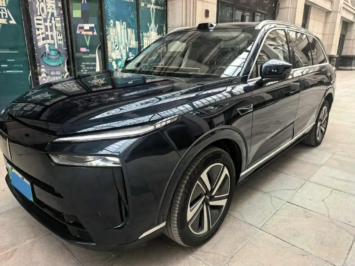 2025 WEY BlueMountain 1.5T 170HP L4 4DHT PHEV 44.5KWH