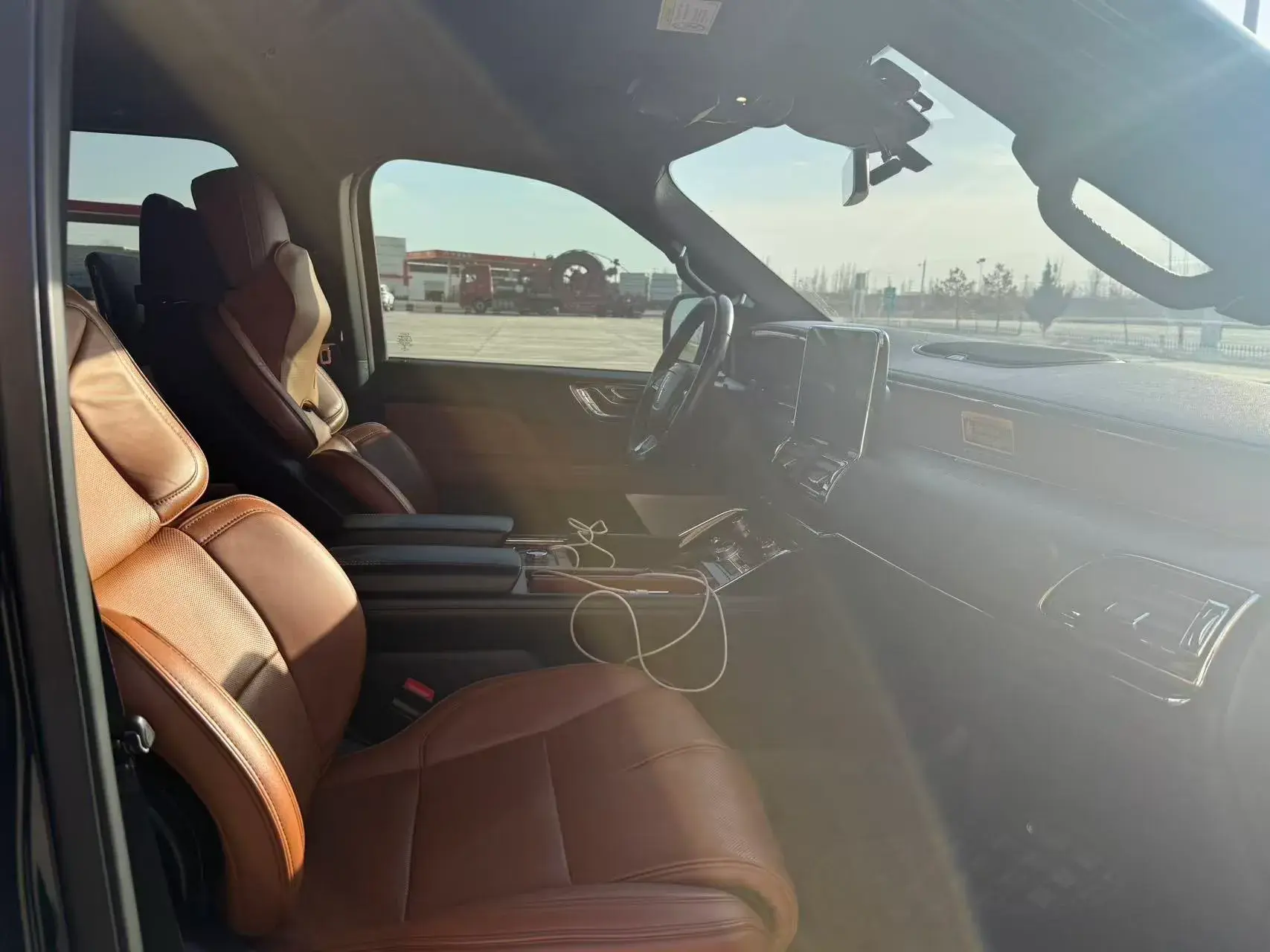 2018 LINCOLN NAVIGATOR thumbnail 3