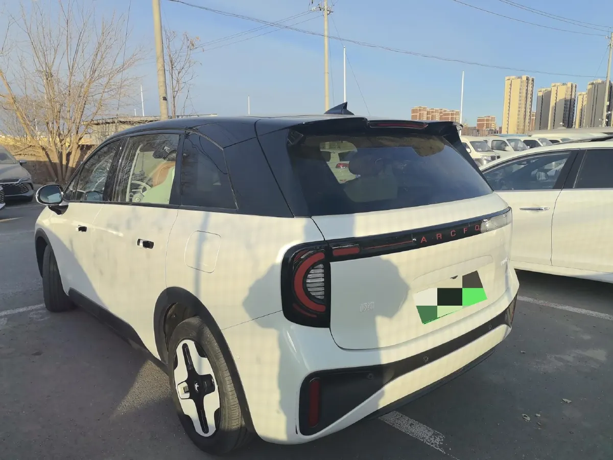 2023 ARCFOX KAOLA BEV 58.8KWH,autocango,china used car exporter,china ev exporter,chinese used car exporter,chinese used ev exporter