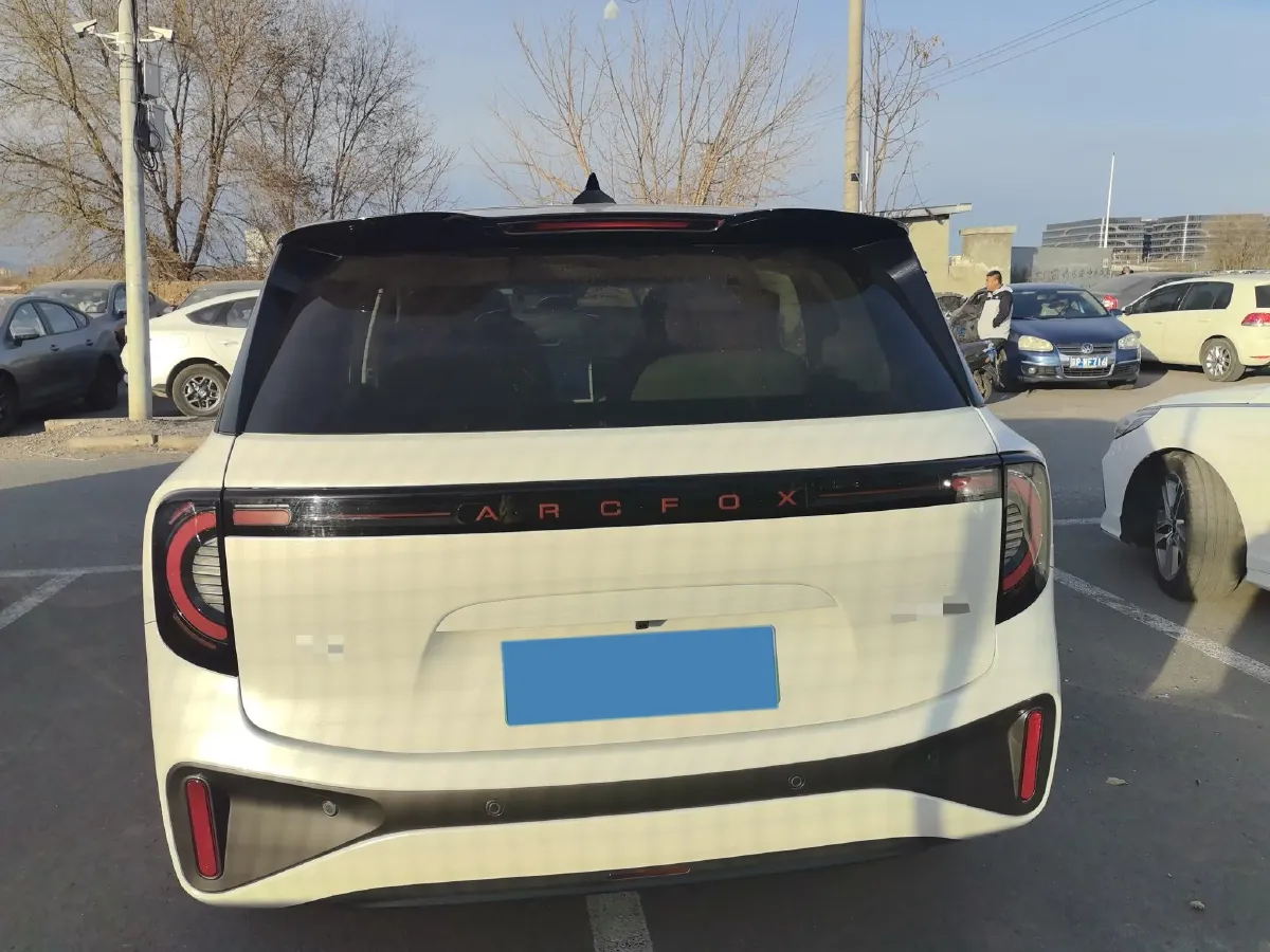 2023 ARCFOX KAOLA BEV 58.8KWH,autocango,china used car exporter,china ev exporter,chinese used car exporter,chinese used ev exporter