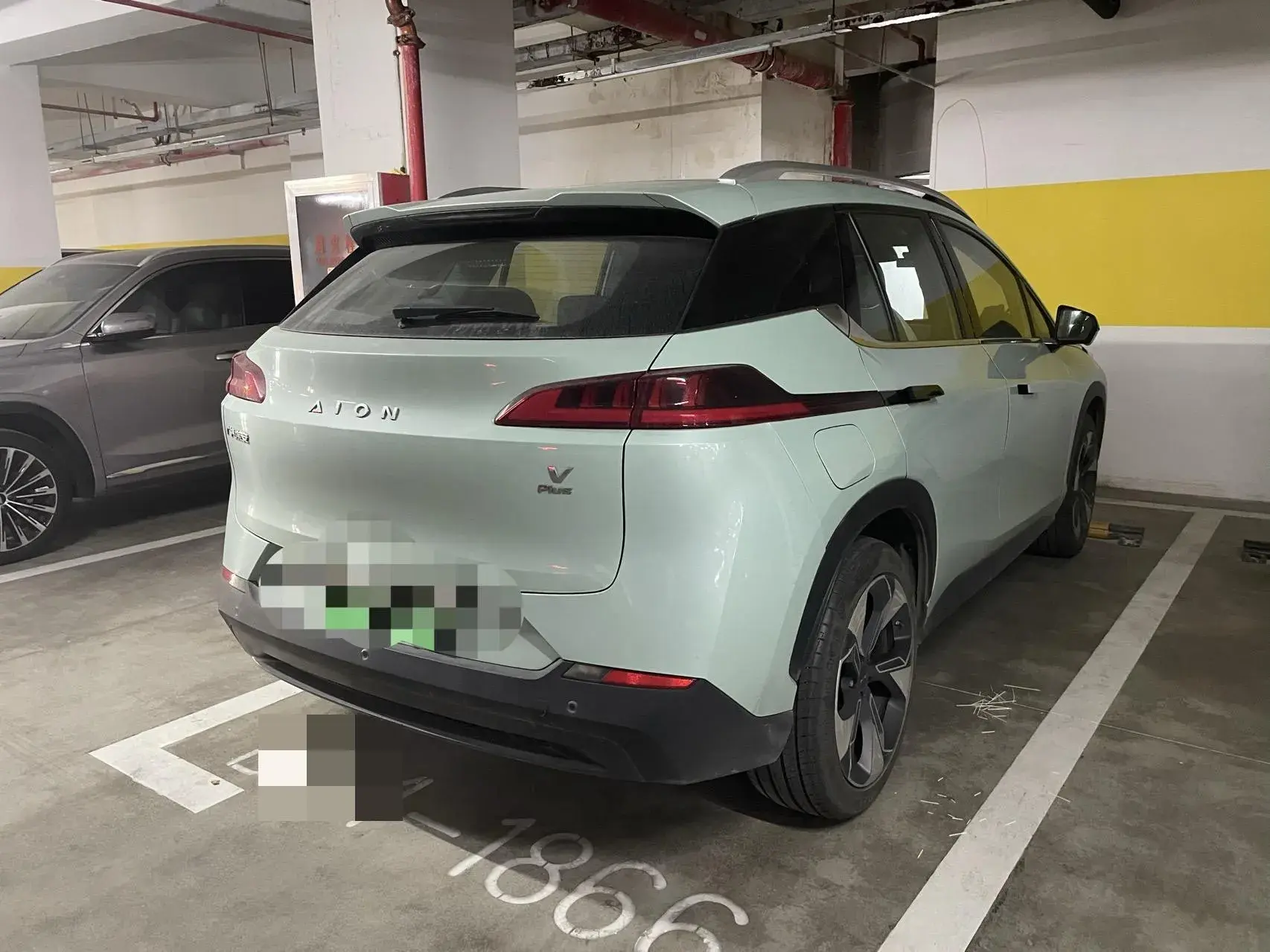 2021 AION V thumbnail 3