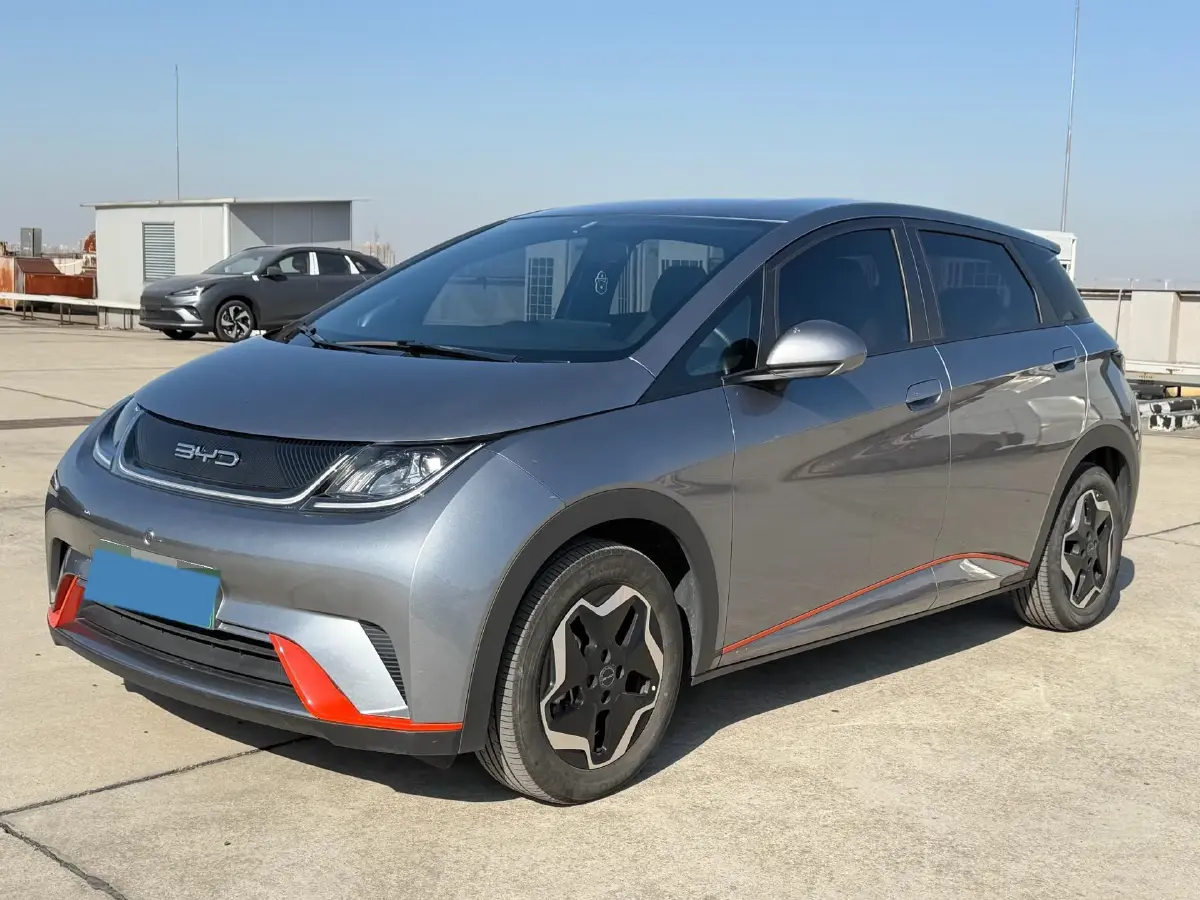 2023 BYD Dolphin BEV 44.928KWH