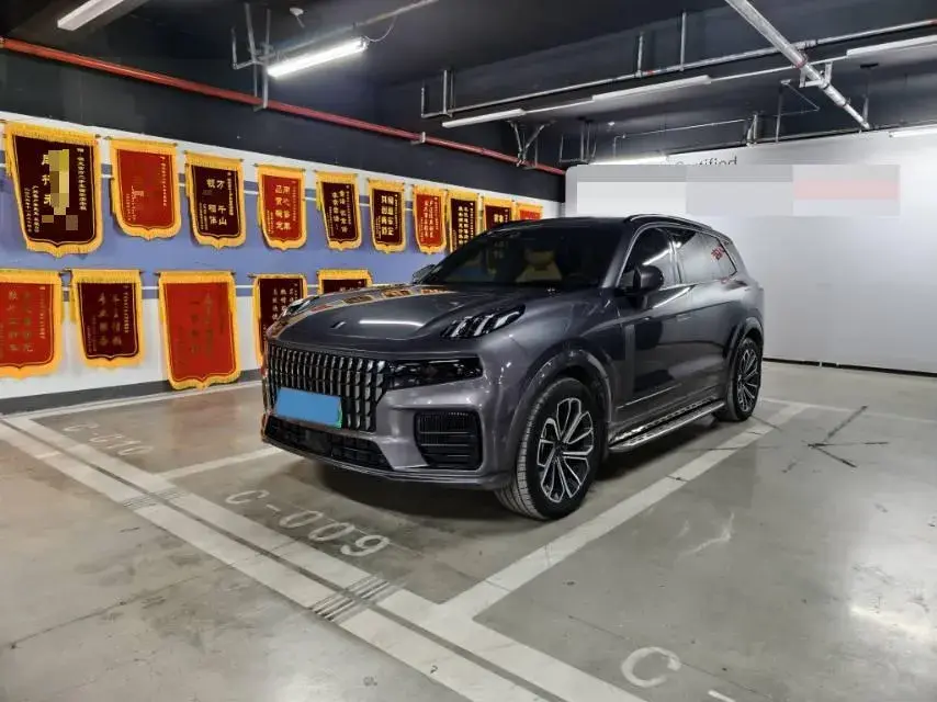 2023 LYNK&CO 09 EM-P 2.0T 254HP L4 3DHT PHEV 40.1KWH
