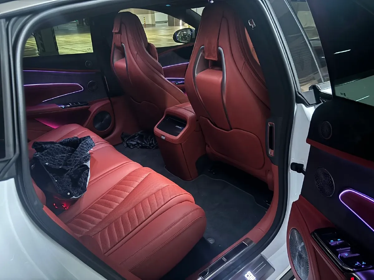 2025 YangWang U7 BEV 135.5KWH,autocango,china used car exporter,china ev exporter,chinese used car exporter,chinese used ev exporter