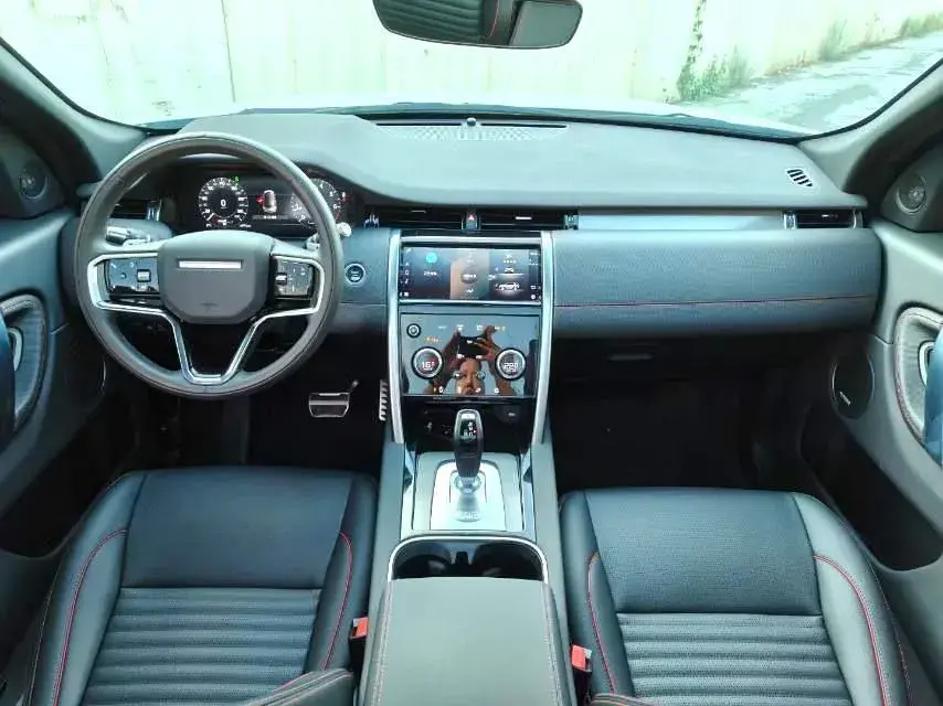 2022 LAND ROVER thumbnail 3