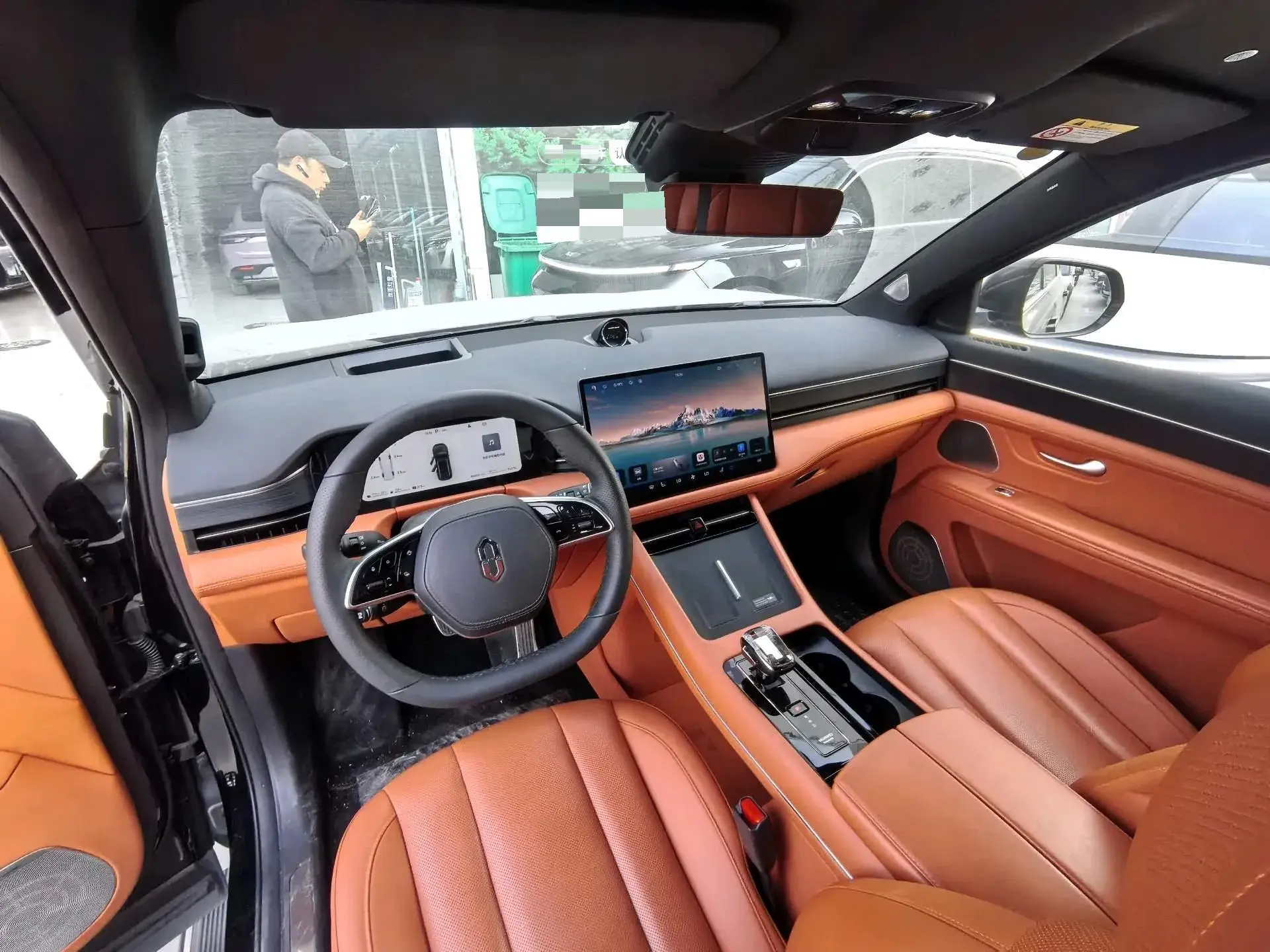 2024 AITO AITO thumbnail 3