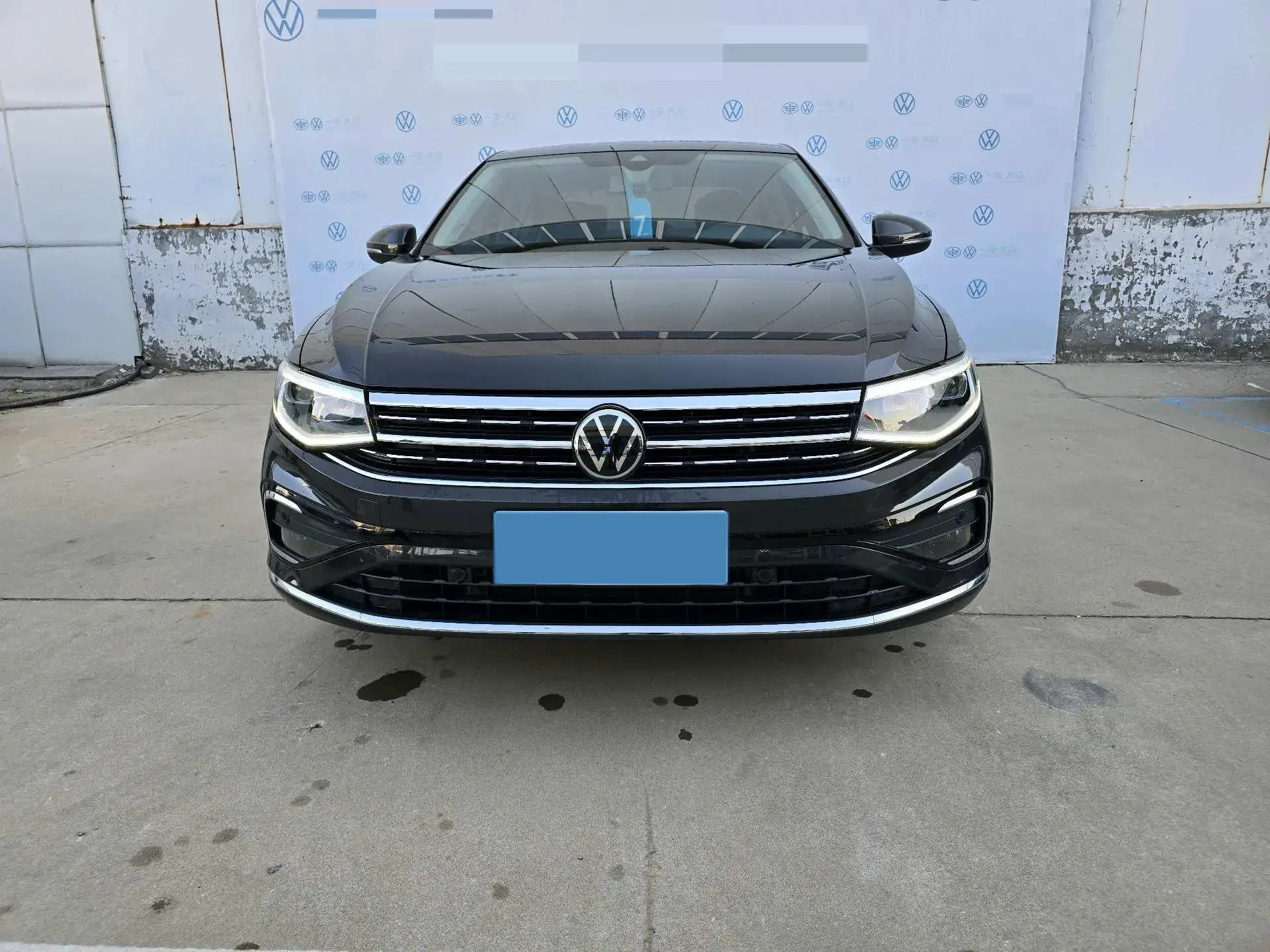 2023 VOLKSWAGEN BORA thumbnail 3